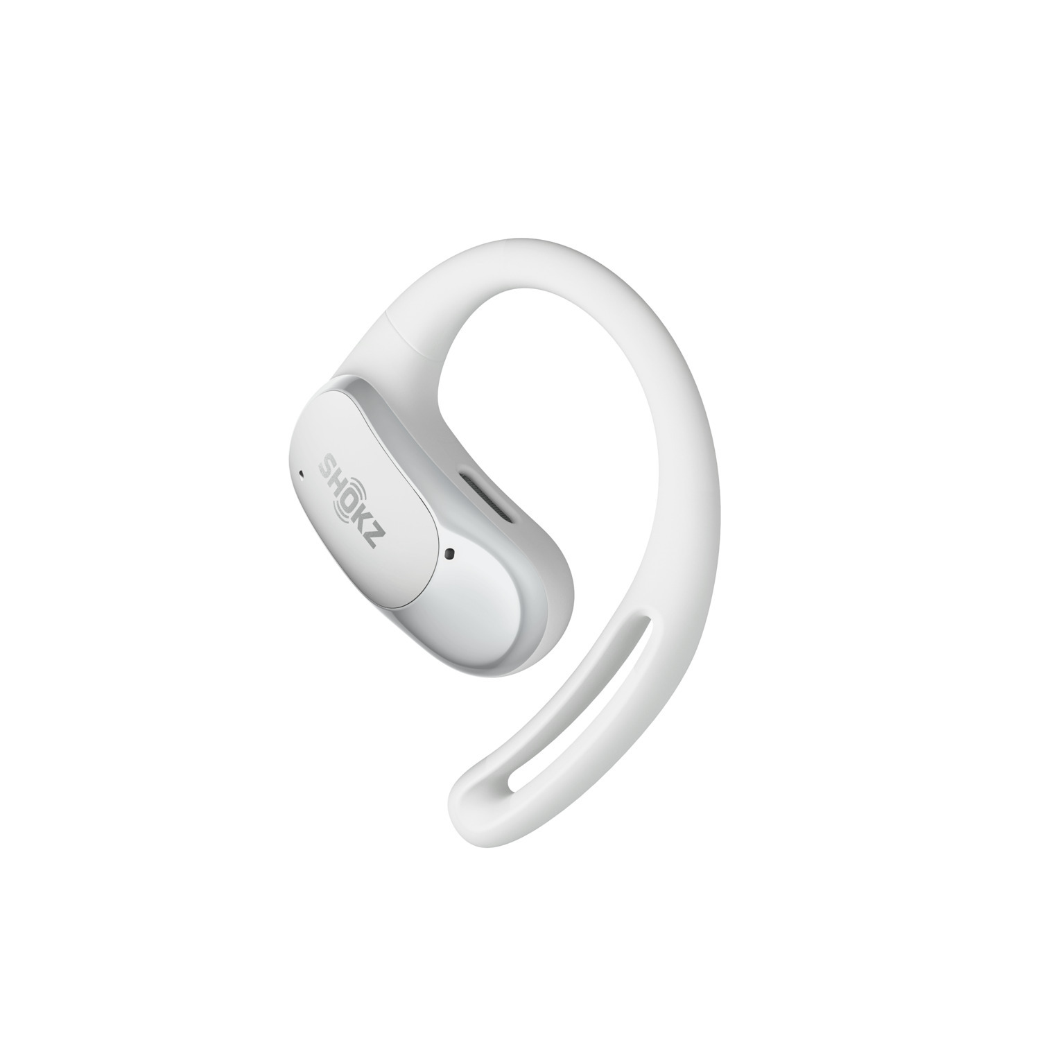 Écouteur Shokz blanc et argent avec un design incurvé pour un port sur l'oreille.
