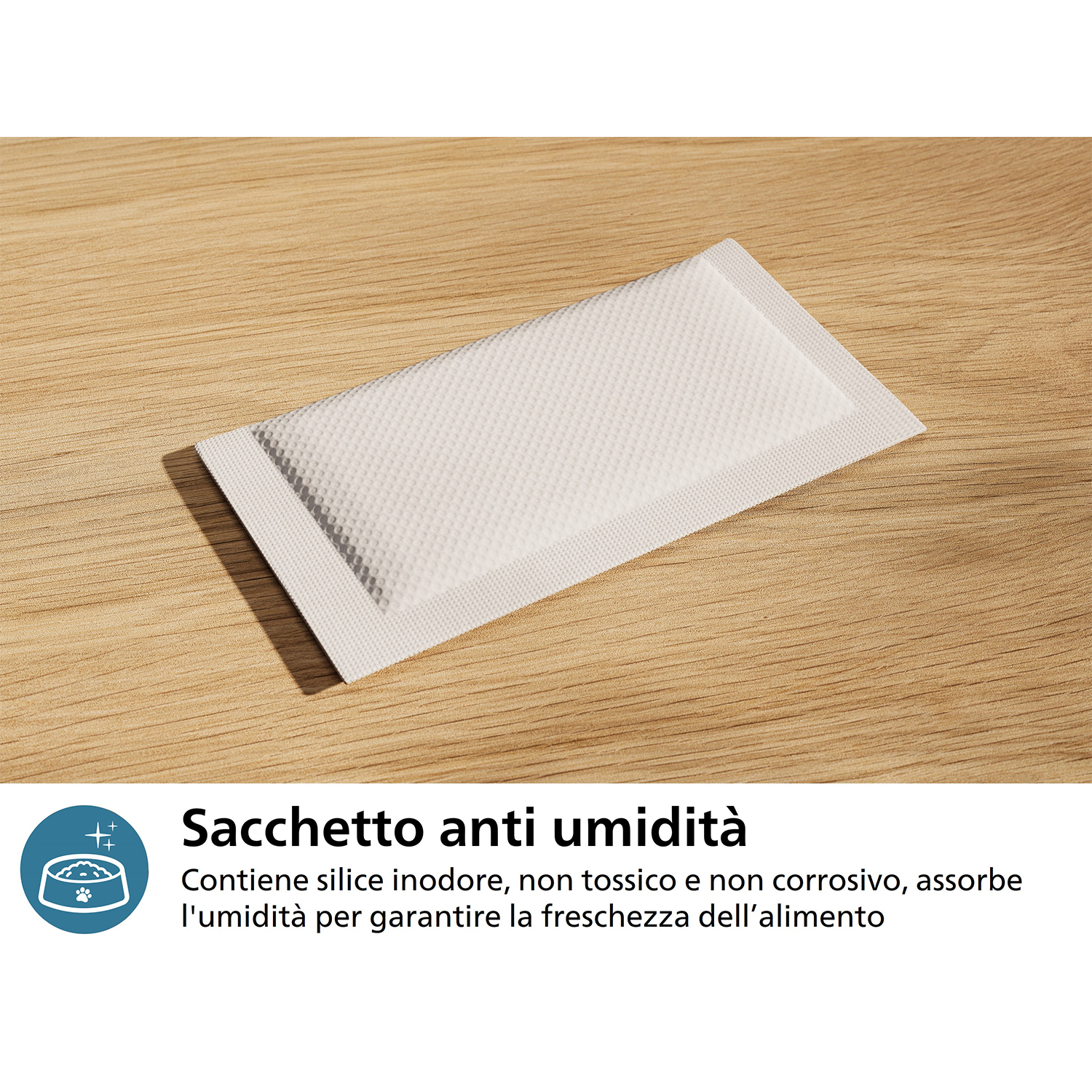 Confezione bianca assorbente l'umidità su una superficie di legno con testo in italiano.