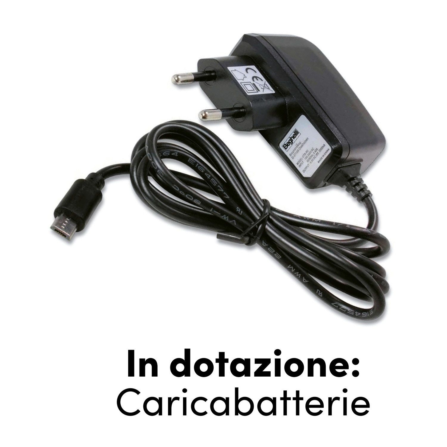 Caricabatterie nero con cavo ed etichetta con testo.