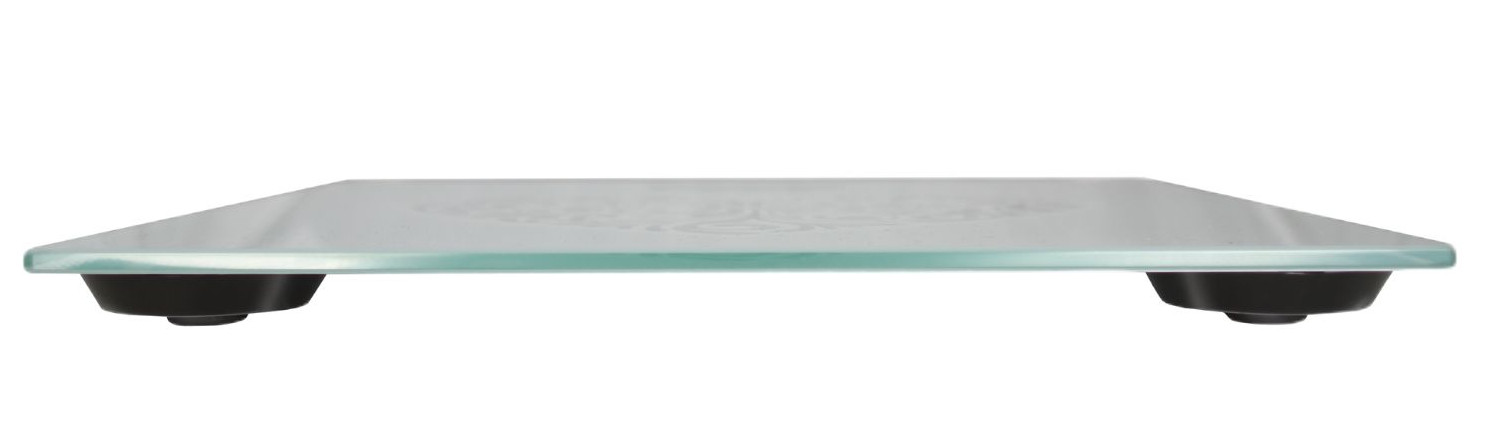 Waga z szklanym blatem z boku. Czarne nóżki. Białe tło.