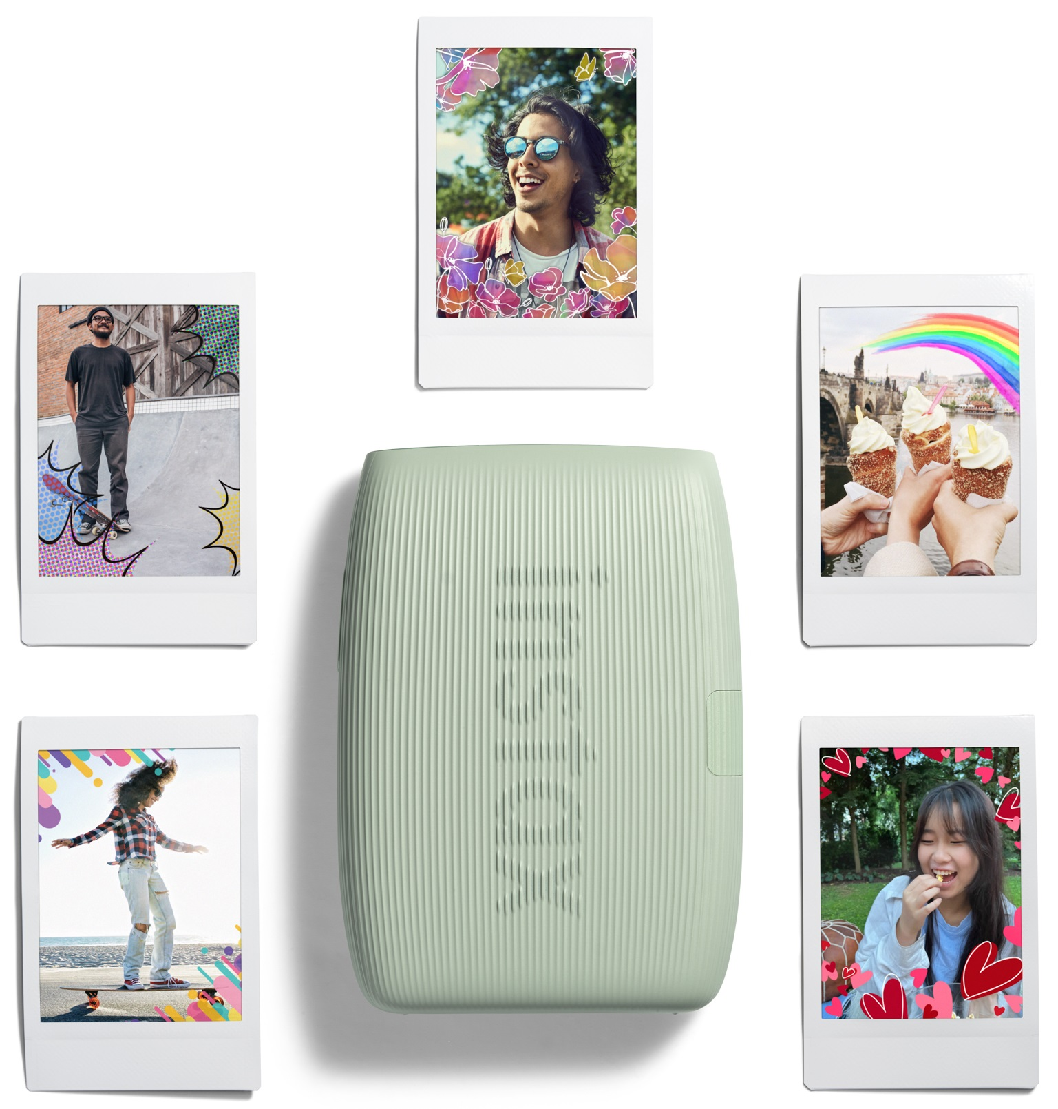 Miętowo-zielony aparat natychmiastowy ze zdjęciami ludzi i krajobrazów.