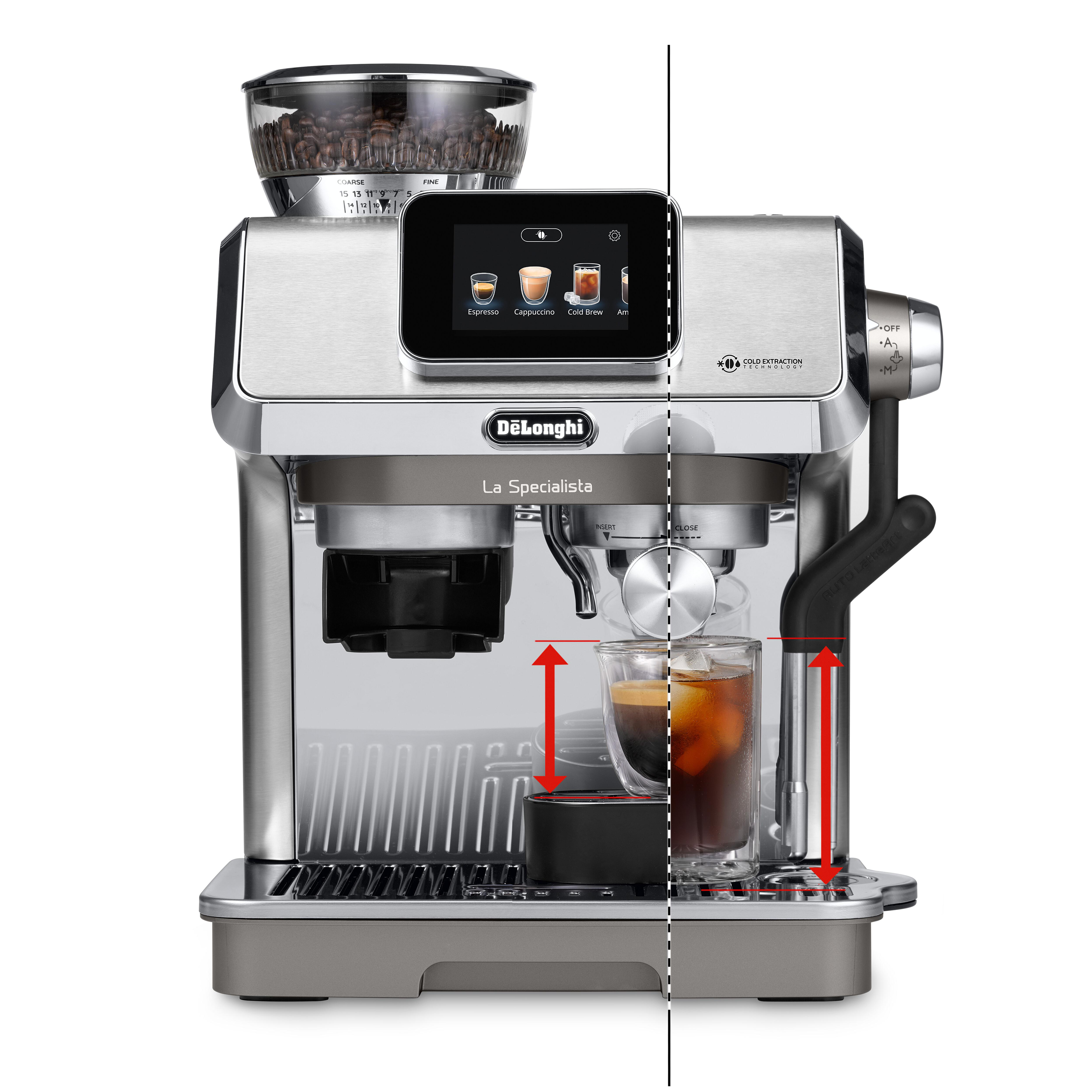 Delonghi Espressomaschine, Kaffee wird in ein Glas extrahiert, und die Kaffeemühle.