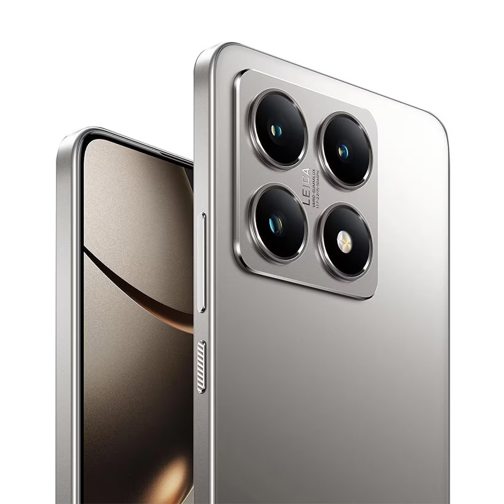 Dört kameralı ve LEICA markalı gümüş telefon arkası.