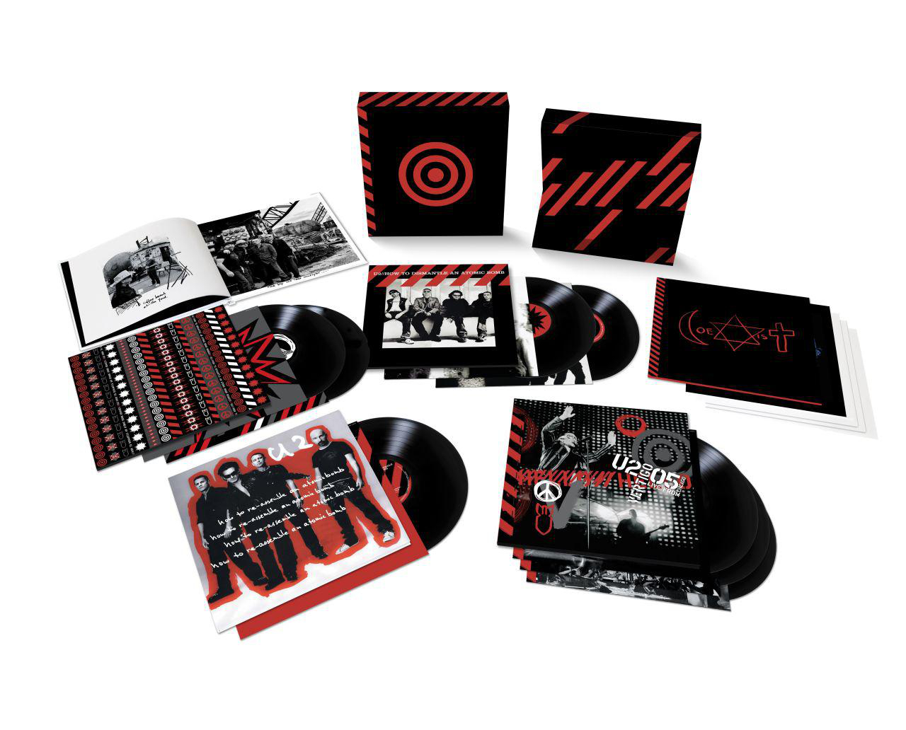 Eine Sammlung von U2-Vinylplatten, Box-Sets und zugehörigen Kunstwerken.
