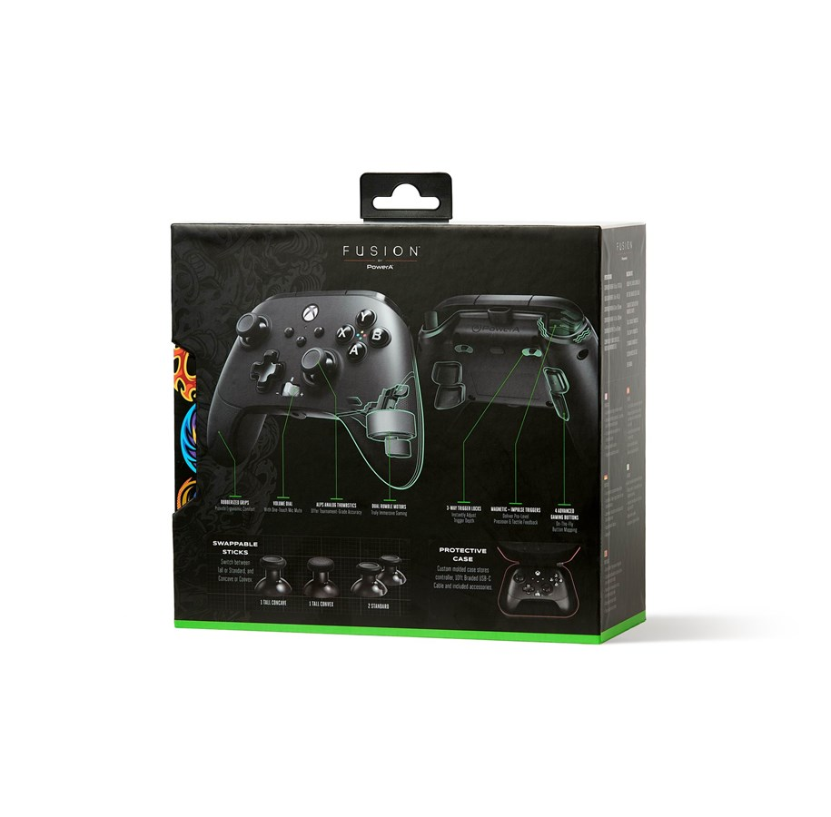 Kontrolcü resmi olan Xbox kontrolcü kutusu. Metin 'Fusion' içerir ve kontrolcünün parçalarının diyagramıdır.
