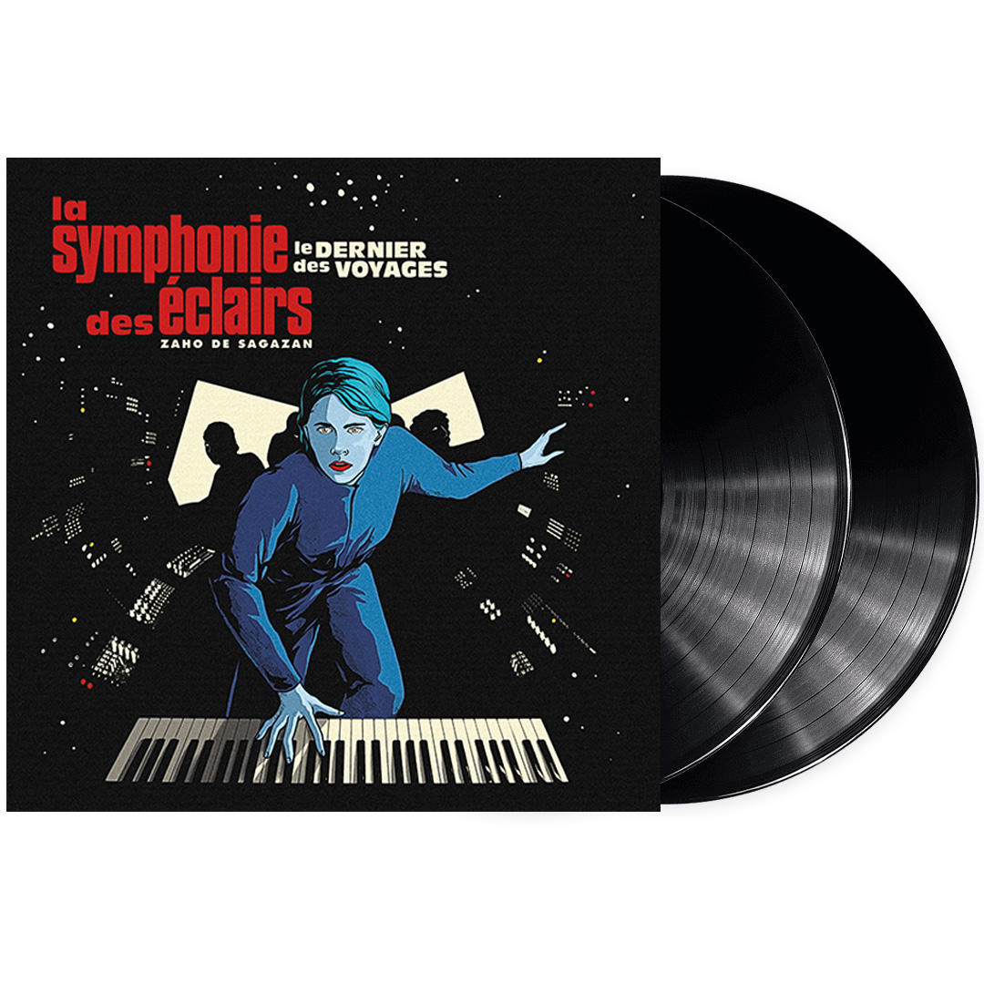 Albumcover mit schwarzen Schallplatten. Eine Frau spielt Keyboard. Text auf dem Cover.