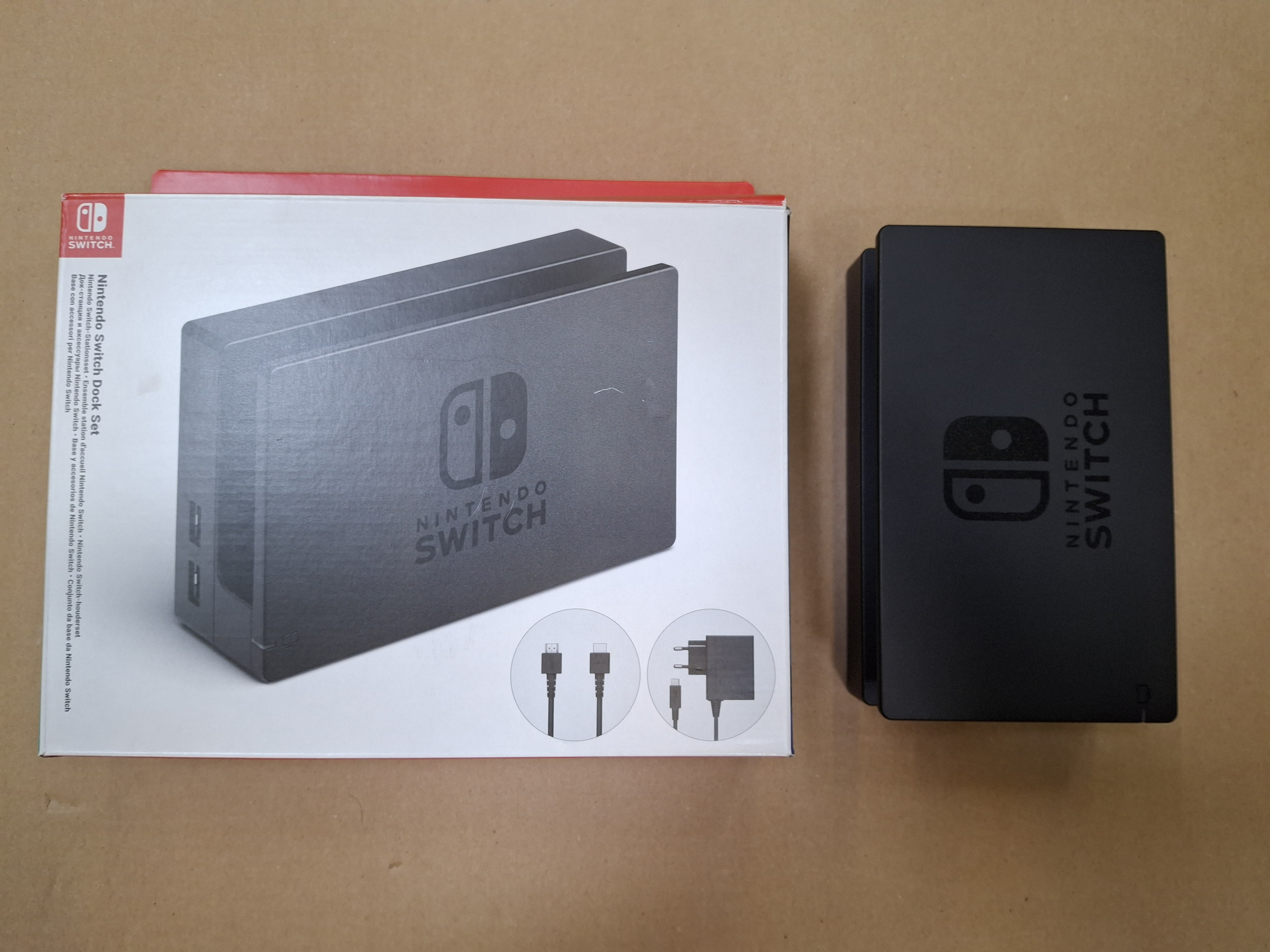 OUTLET - Stacja ładująca NINTENDO Dock Set do Nintendo Switch