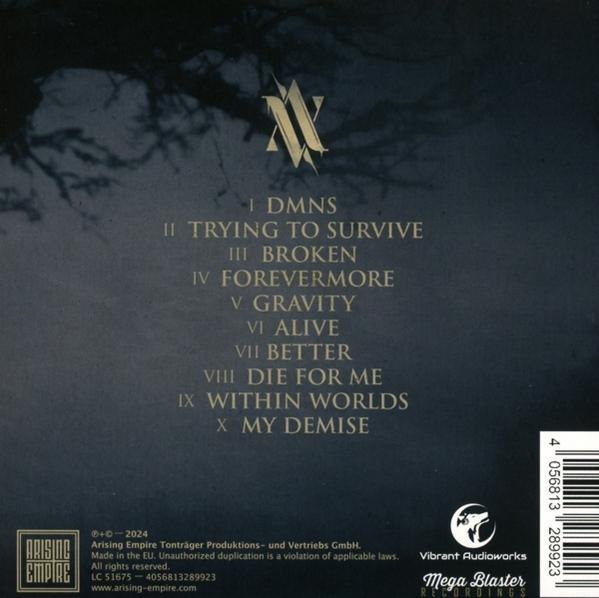 CD-Cover mit Trackliste: 'Arising Empire', dunkler Hintergrund, Bandname, Songtitel.