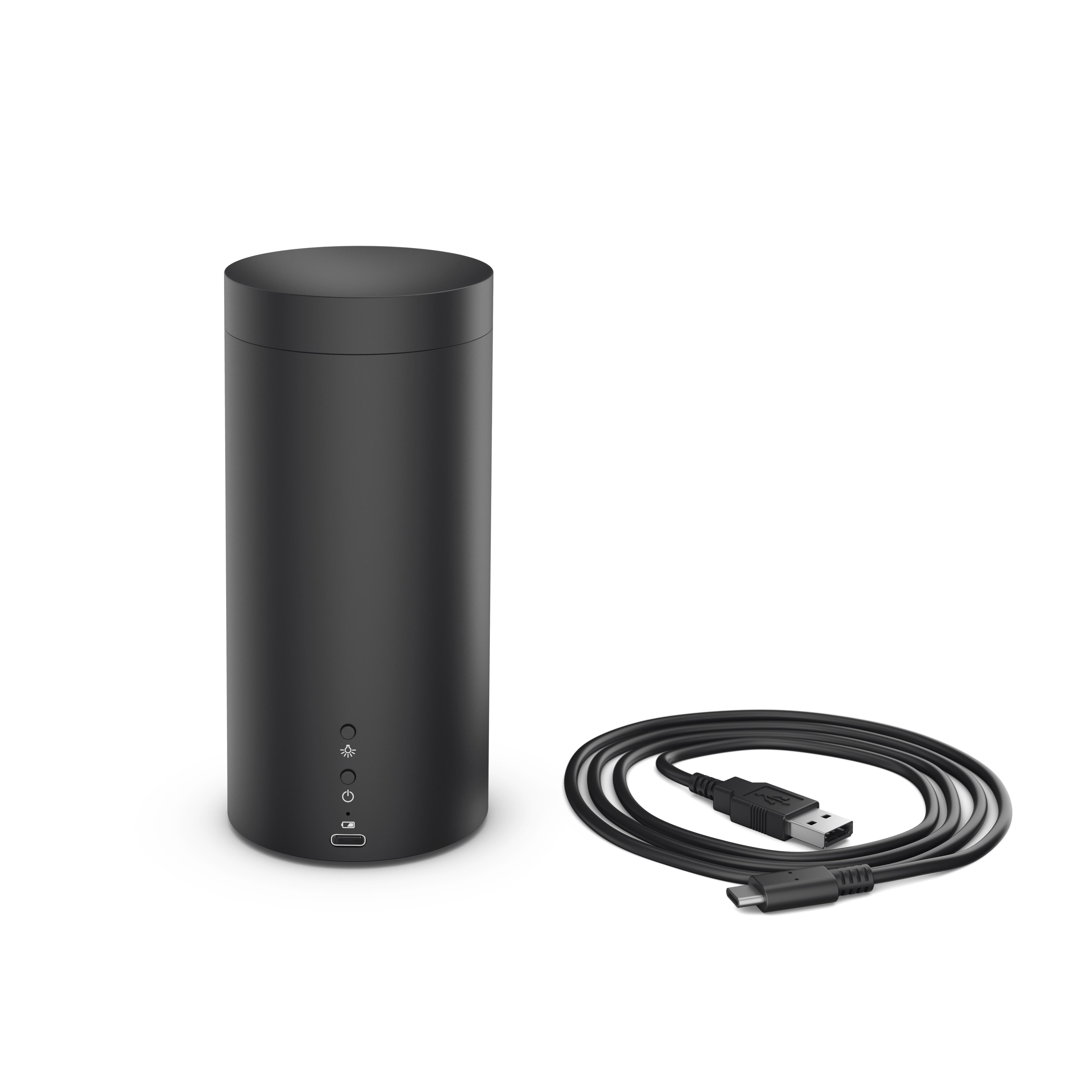 Ein schwarzes, zylindrisches Gerät mit USB-Kabel. Das Gerät hat Kontrollleuchten.