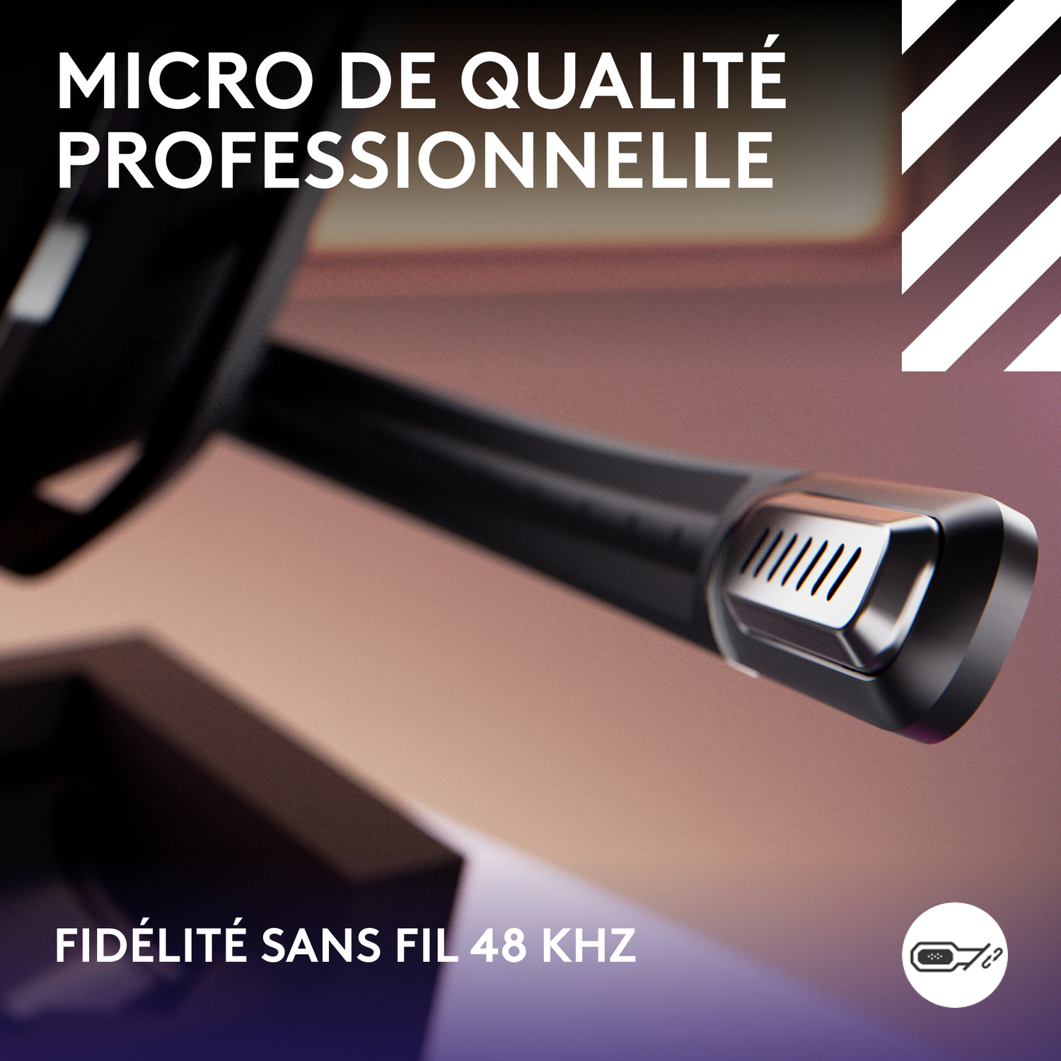 Micro noir avec détails argentés, texte : 'Micro de qualité professionnelle'.