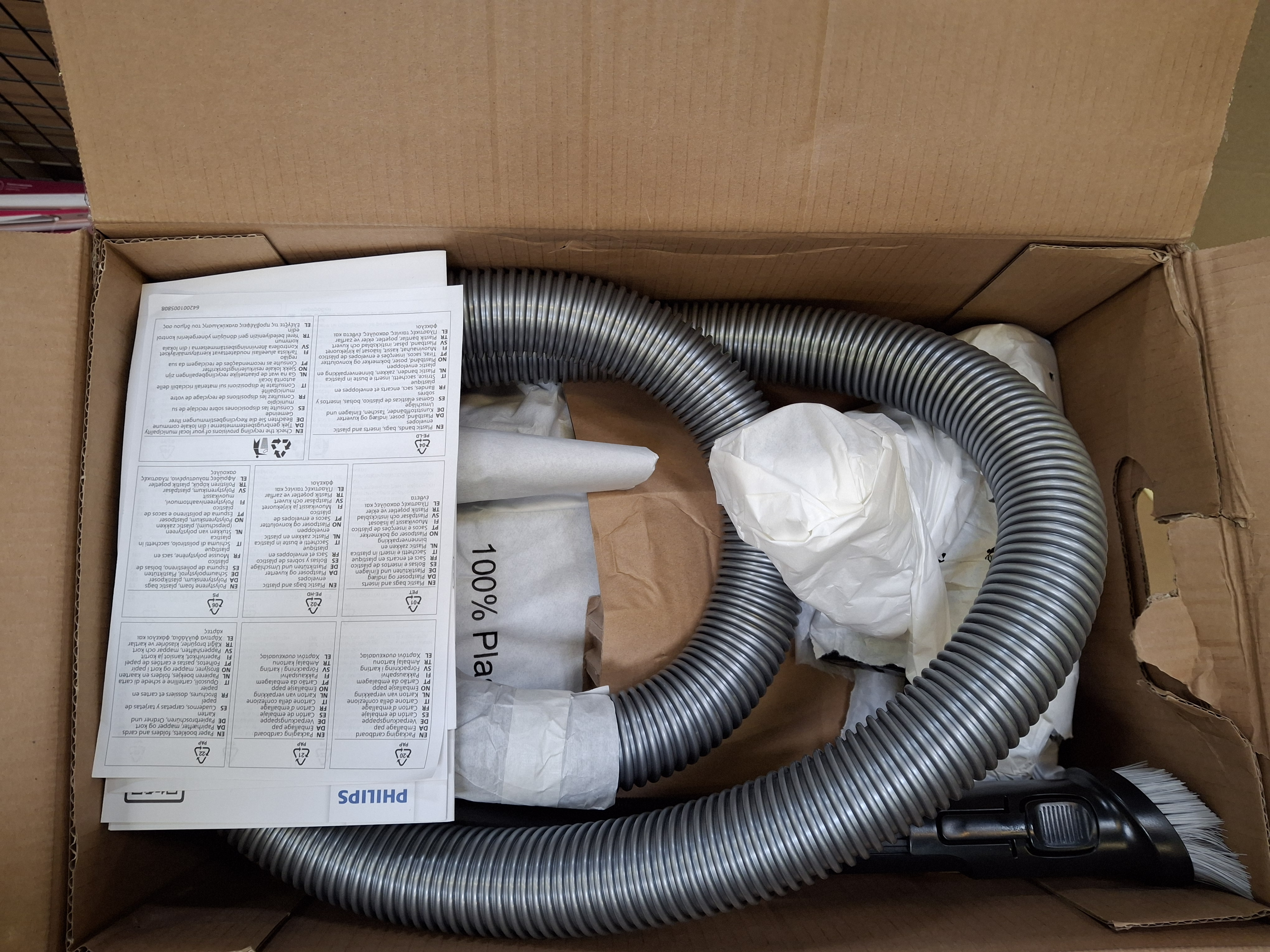 OUTLET - Odkurzacz bezworkowy PHILIPS PowerPro Compact FC9331/09