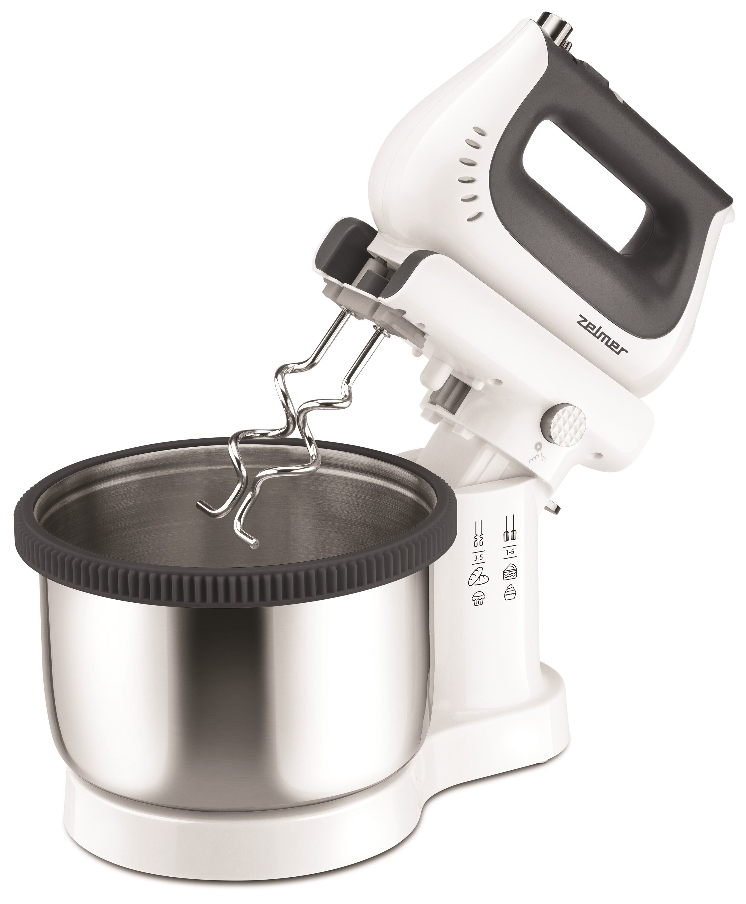 Przezroczysty dzbanek blendera z ostrzem w środku.