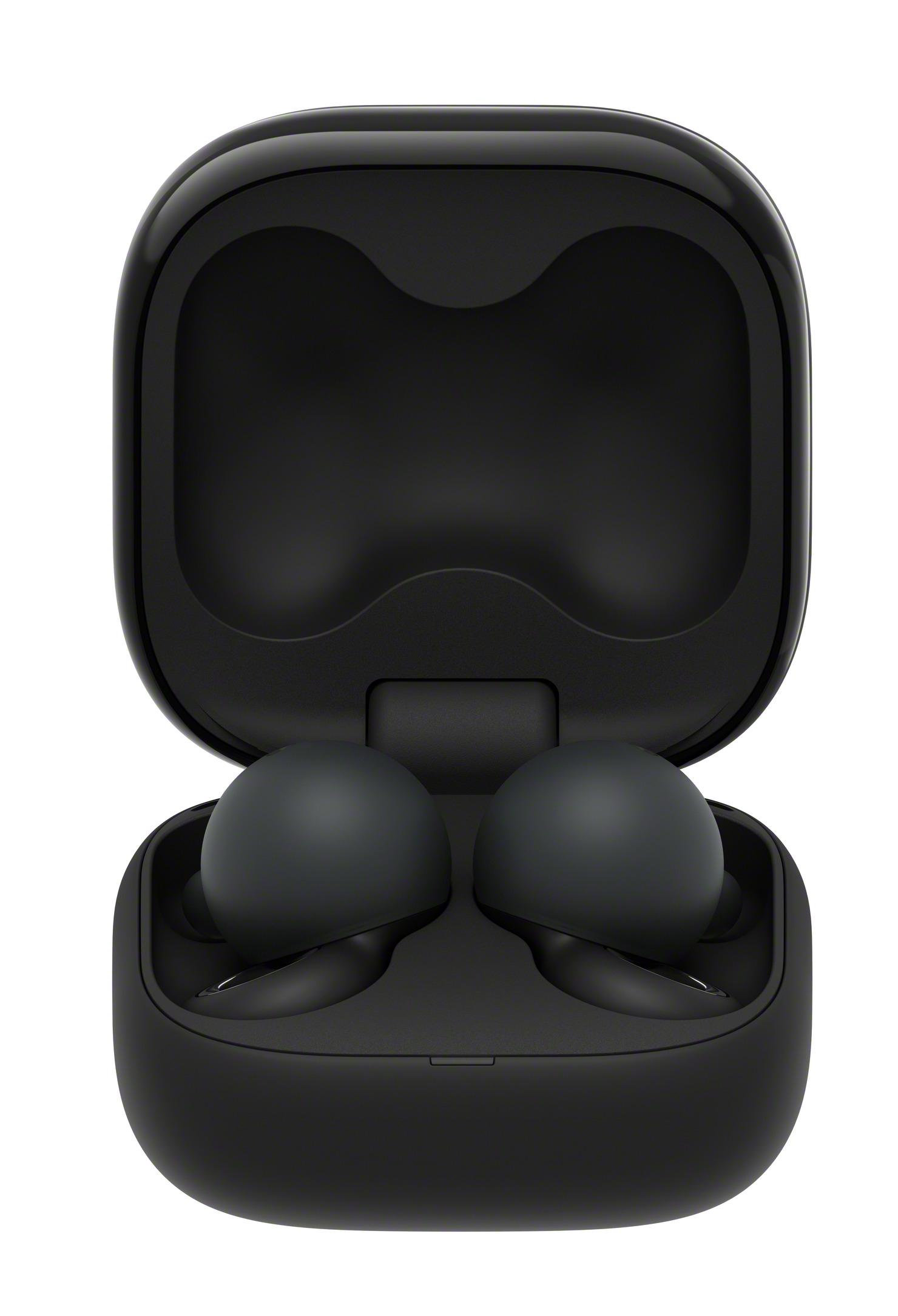 Czarne etui na słuchawki, otwarte, z dwoma czarnymi słuchawkami w środku.