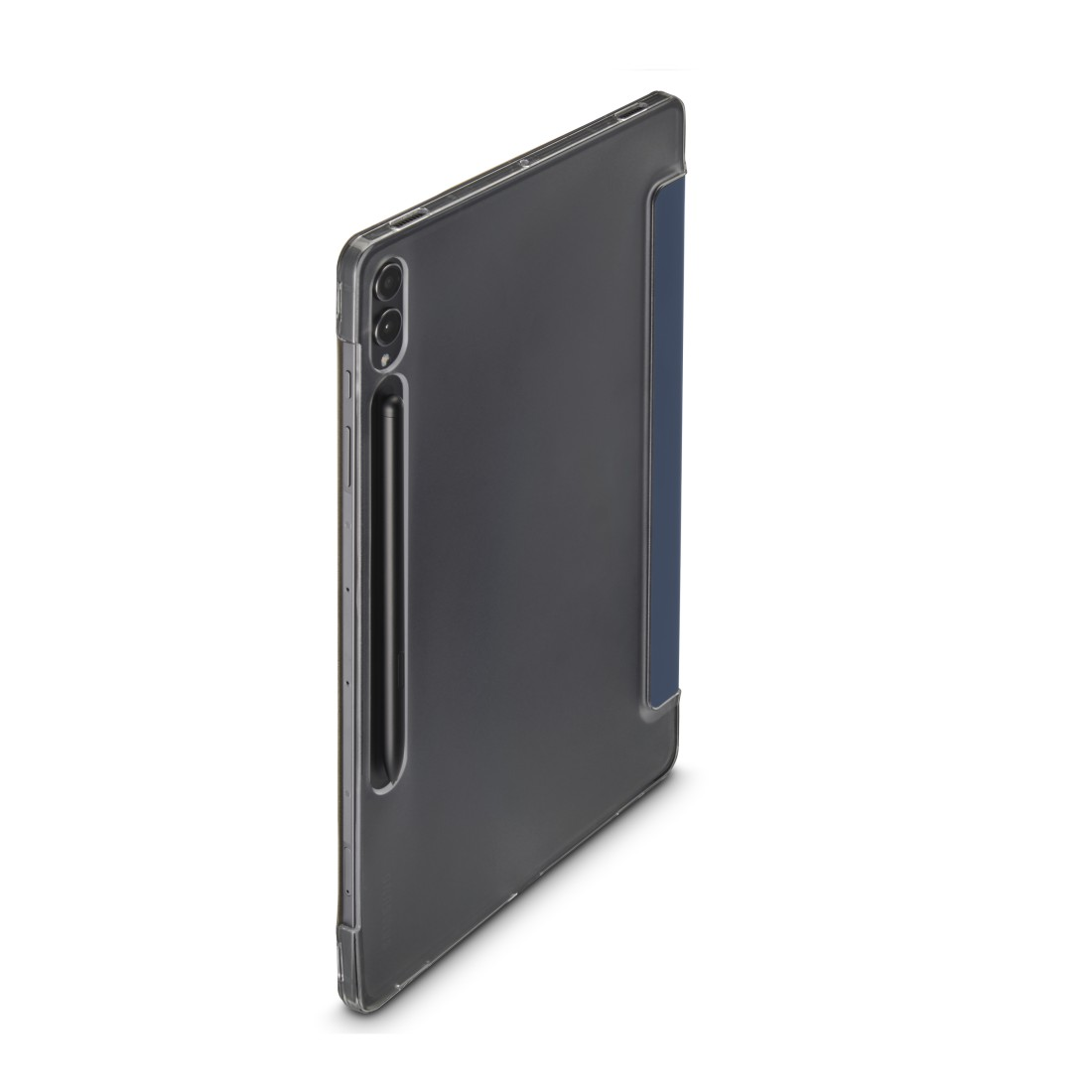 Ein schwarzes Tablet mit Stift, in einer transparenten Schutzhülle, schräg auf Weiß dargestellt.