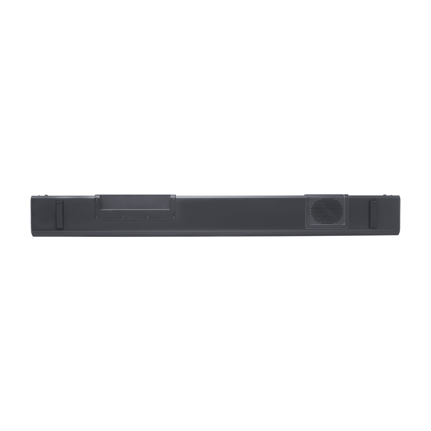 Soundbar nera, vista dal basso. Ha più porte e fori di ventilazione.