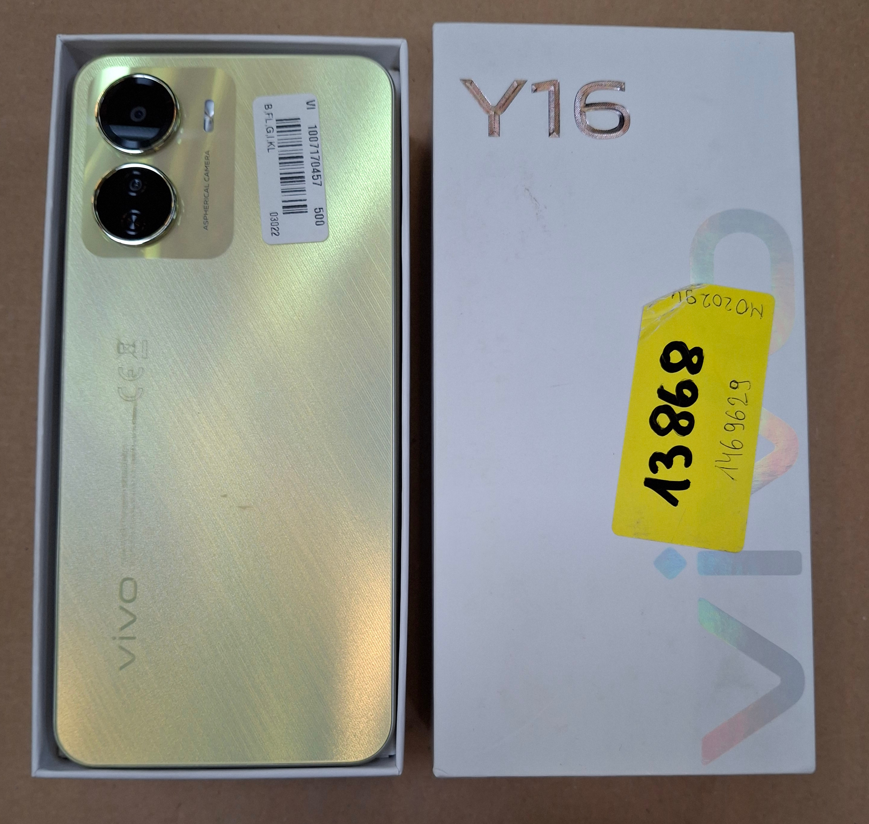 OUTLET - Smartfon VIVO Y16 4/128GB Złoty (Drizzling Gold)