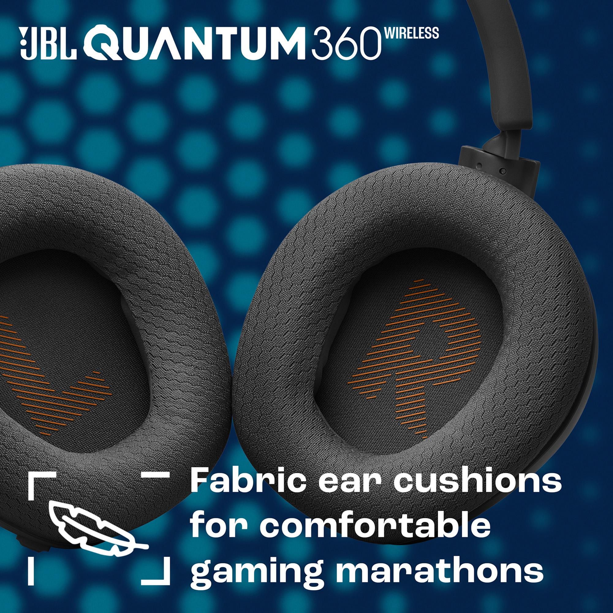 JBL Quantum 360 Wireless Kopfhörer, mit Ohrmuscheln mit orangefarbenem Logo, auf blauem Hintergrund.