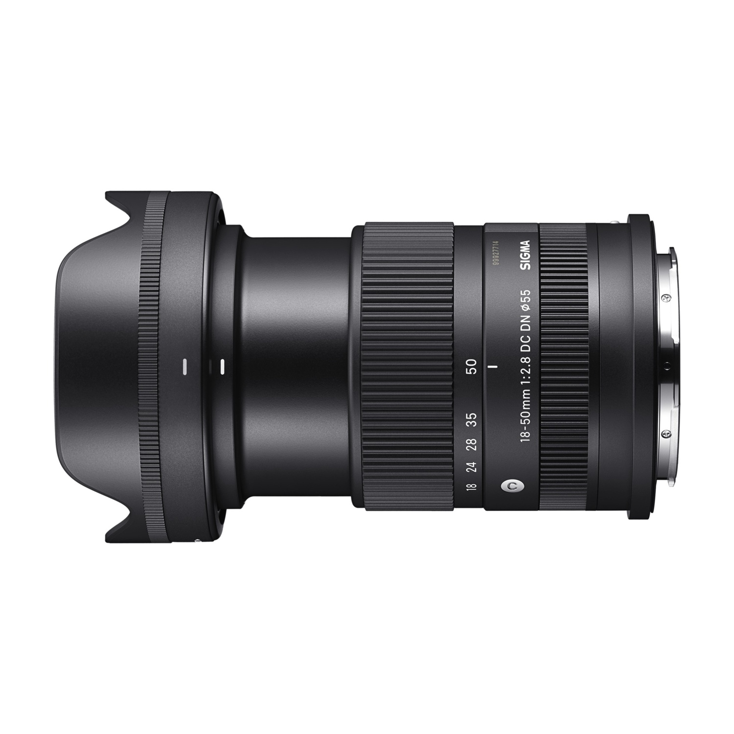 Obiettivo della fotocamera con dettagli neri e argento. L'obiettivo ha segni.
