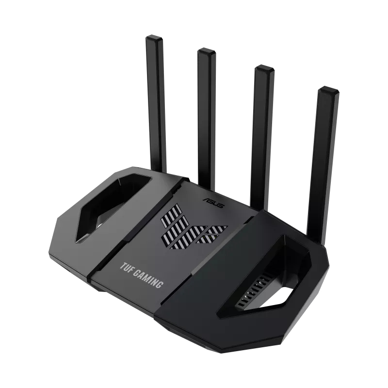 Un enrutador ASUS TUF Gaming negro con cuatro antenas, sobre un fondo blanco. El enrutador está en ángulo.