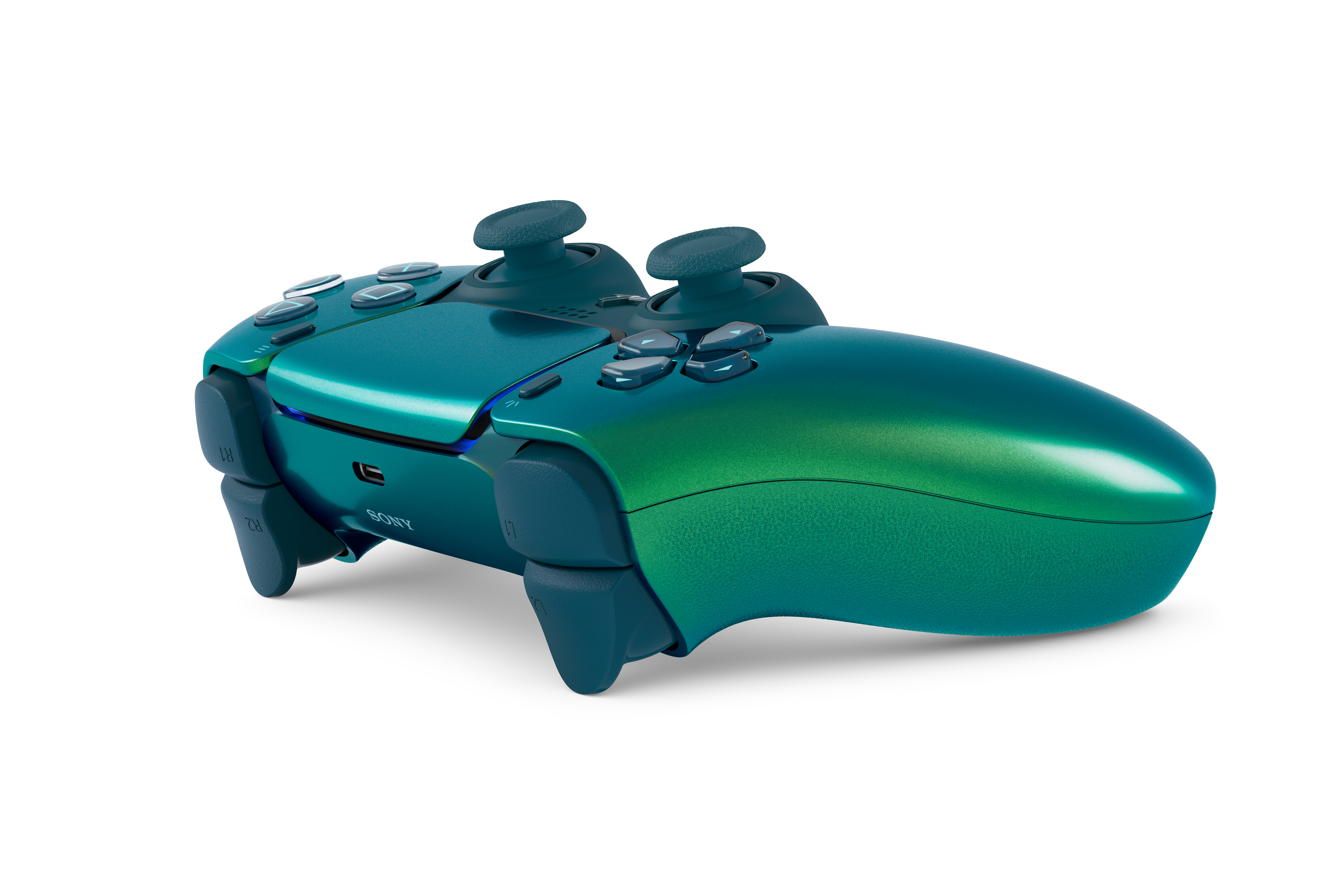Grüner und blauer PlayStation 5 Controller auf weißem Hintergrund.