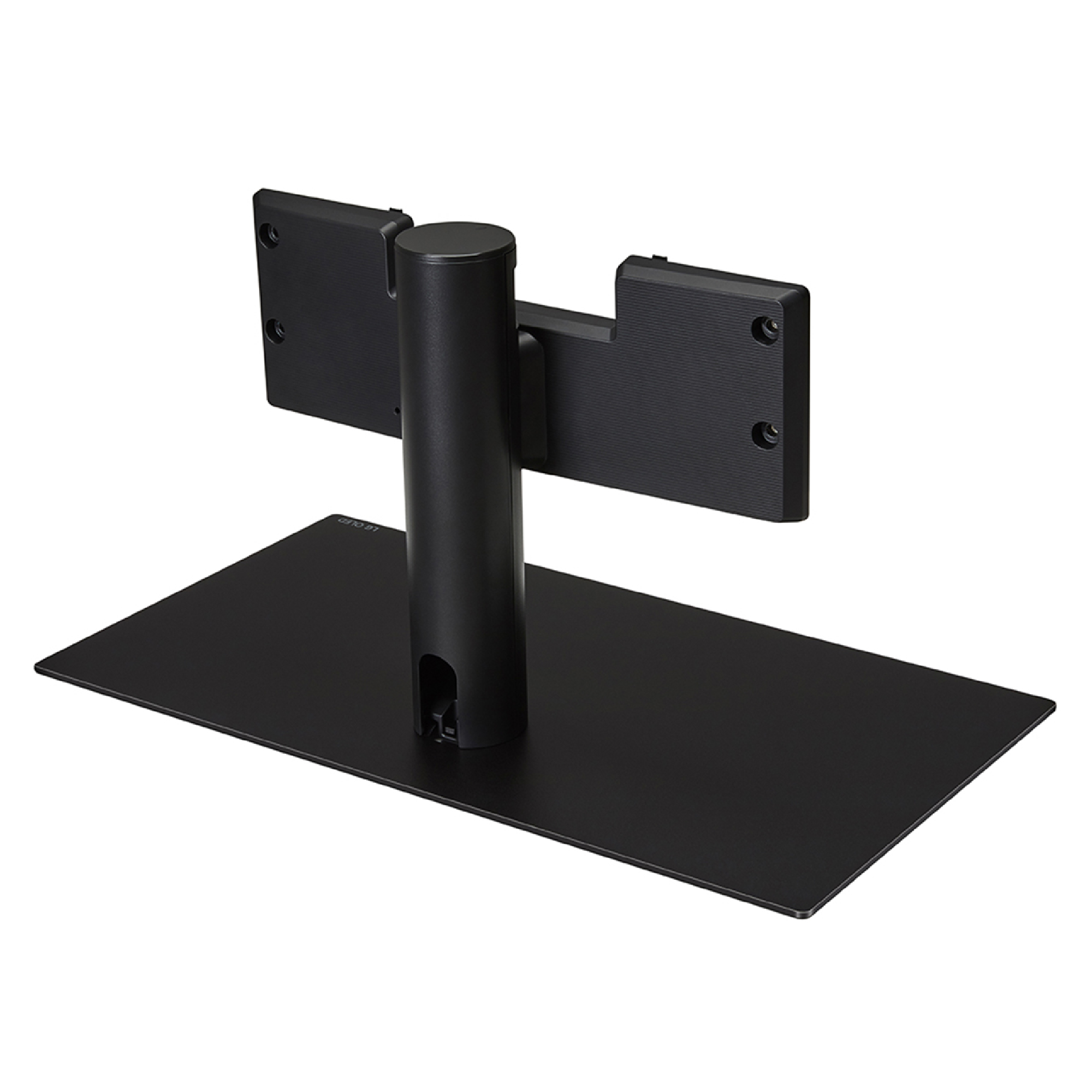 Un soporte de monitor negro con base, poste vertical y monturas de monitor.