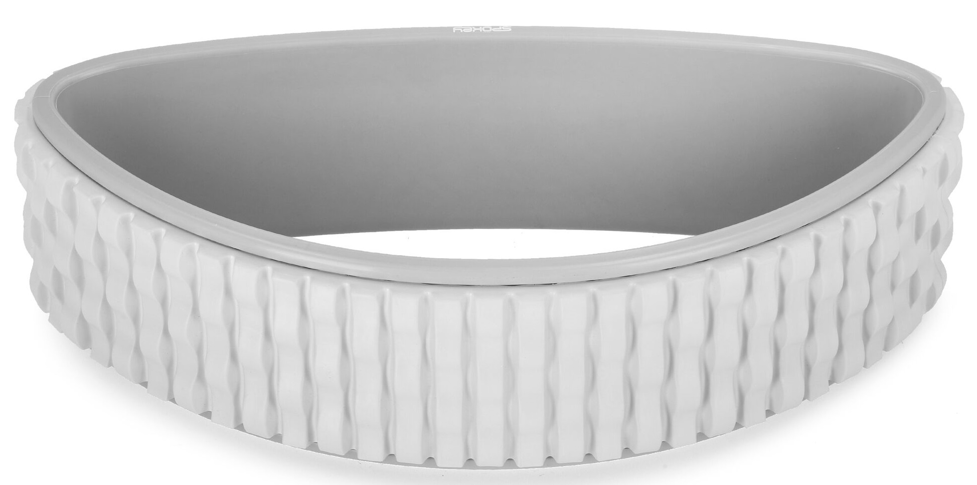 Szary, trójkątny wałek piankowy z falistą fakturą.