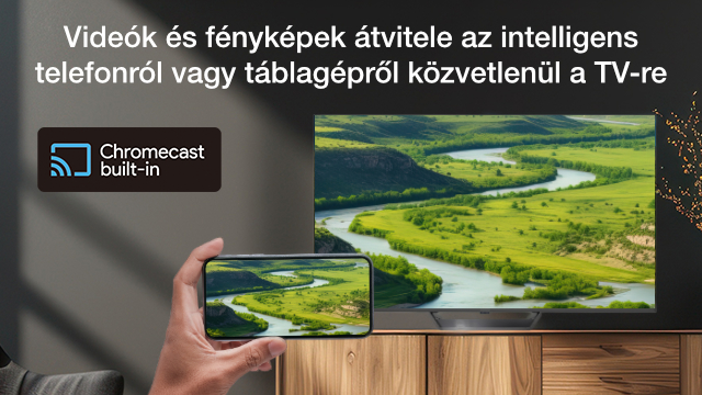 Egy kéz egy okostelefont tart, amely egy folyó jelenetét mutatja. A TV ugyanazt a jelenetet mutatja, Chromecast logóval.