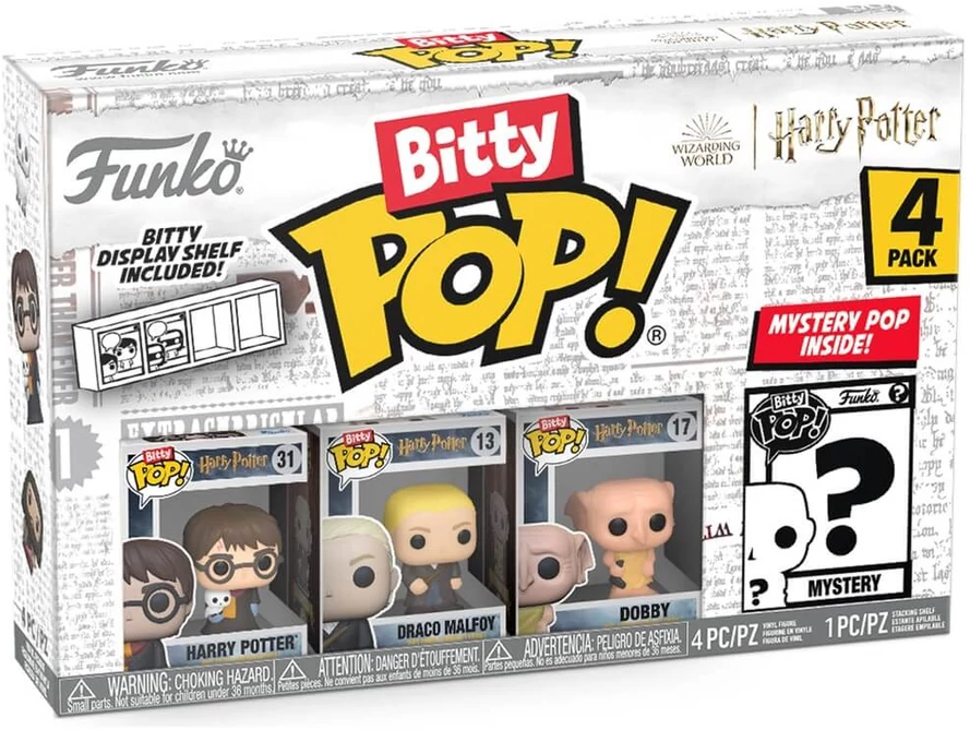 Egy Funko Bitty Pop dobozkészlet négy Harry Potter figurával és egy bemutató polccal.