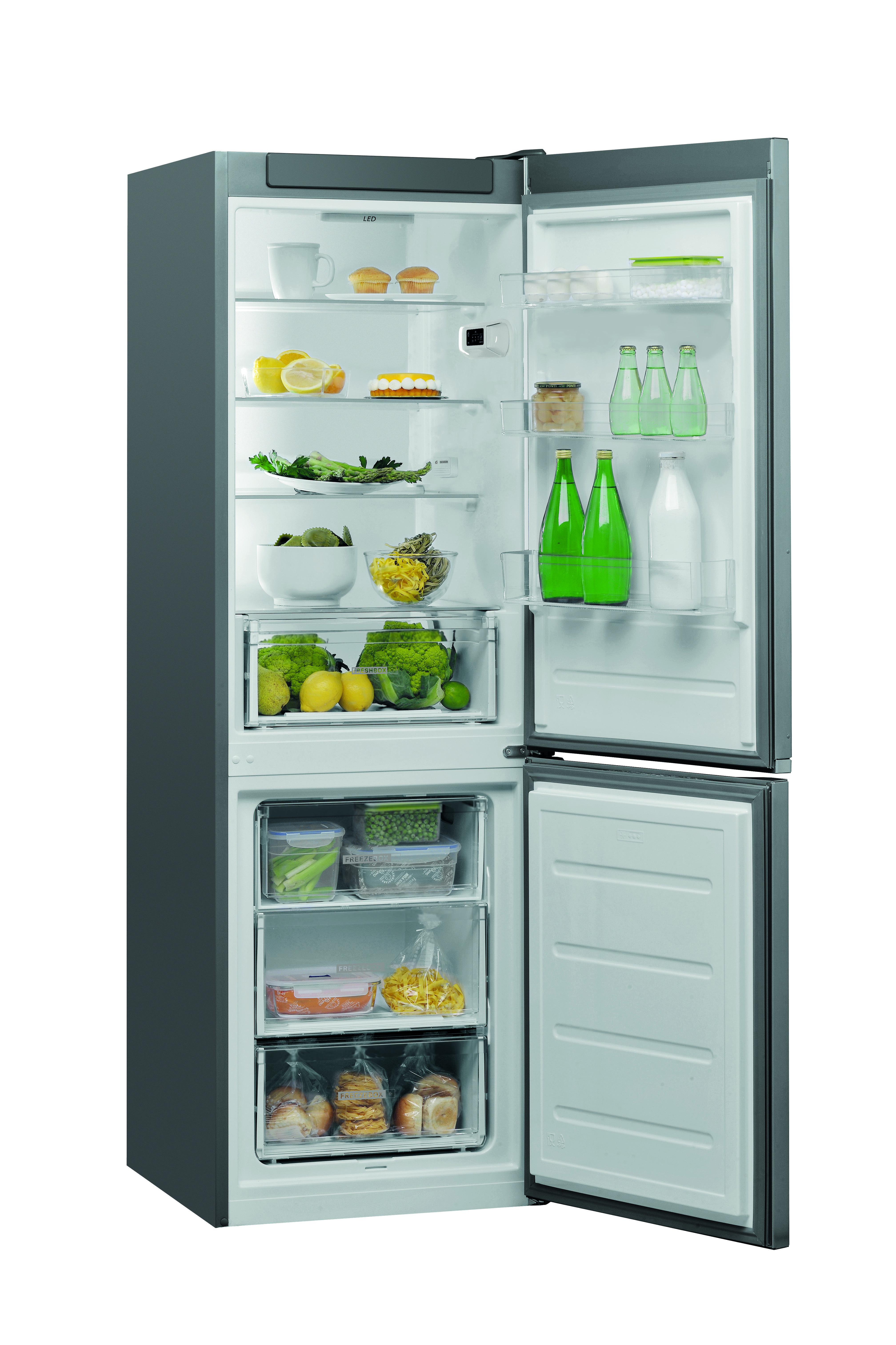 Lodówka z otwartymi drzwiami. Wnętrze z półkami, szufladami i widoczną żywnością.