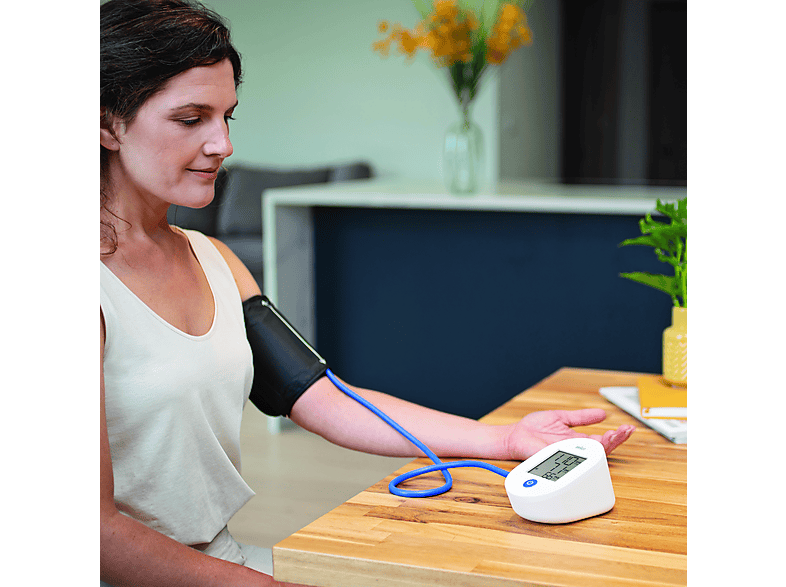 Braun BUA4000EU ExactFit 1E Blutdruckmessgerät (Batteriebetrieb, Oberarm, 22-42 cm) — Foto 4 von 4