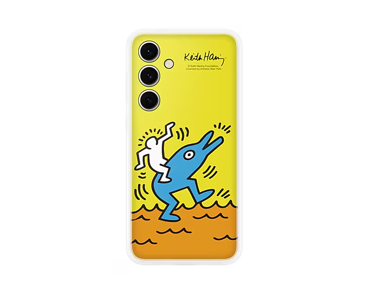 Funda de teléfono amarilla con un diseño de delfín de Keith Haring, borde blanco y tres lentes de cámara.