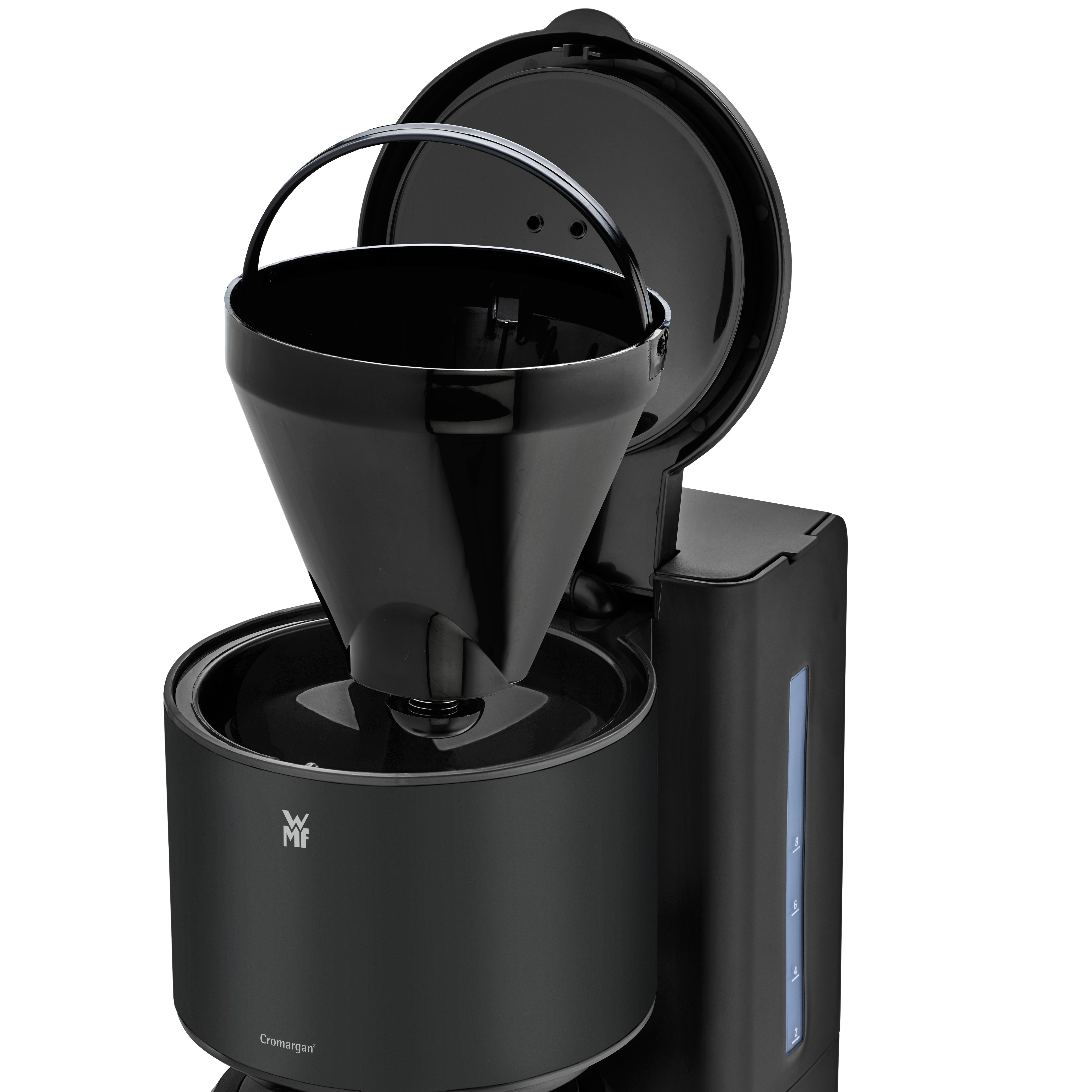 Eine schwarze Kaffeemaschine mit schwarzem Trichter und klarer Wasserstandsanzeige.
