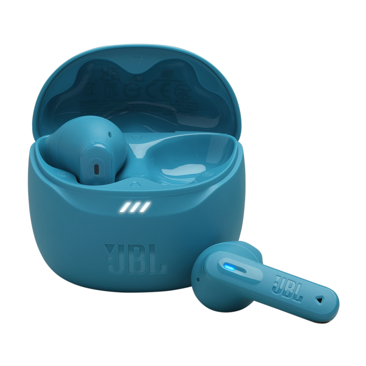 Turquoise JBL oortelefoons in een hoesje, met één oortelefoon eruit. Het hoesje en de oortelefoon hebben het JBL-logo.