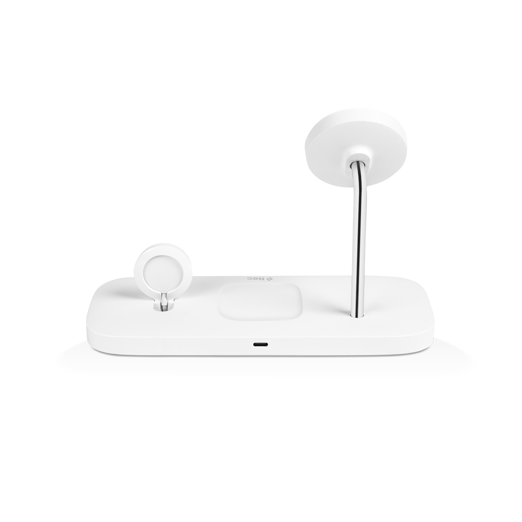 Üç şarj noktasına sahip beyaz şarj istasyonu. Apple Watch, AirPods ve telefon.