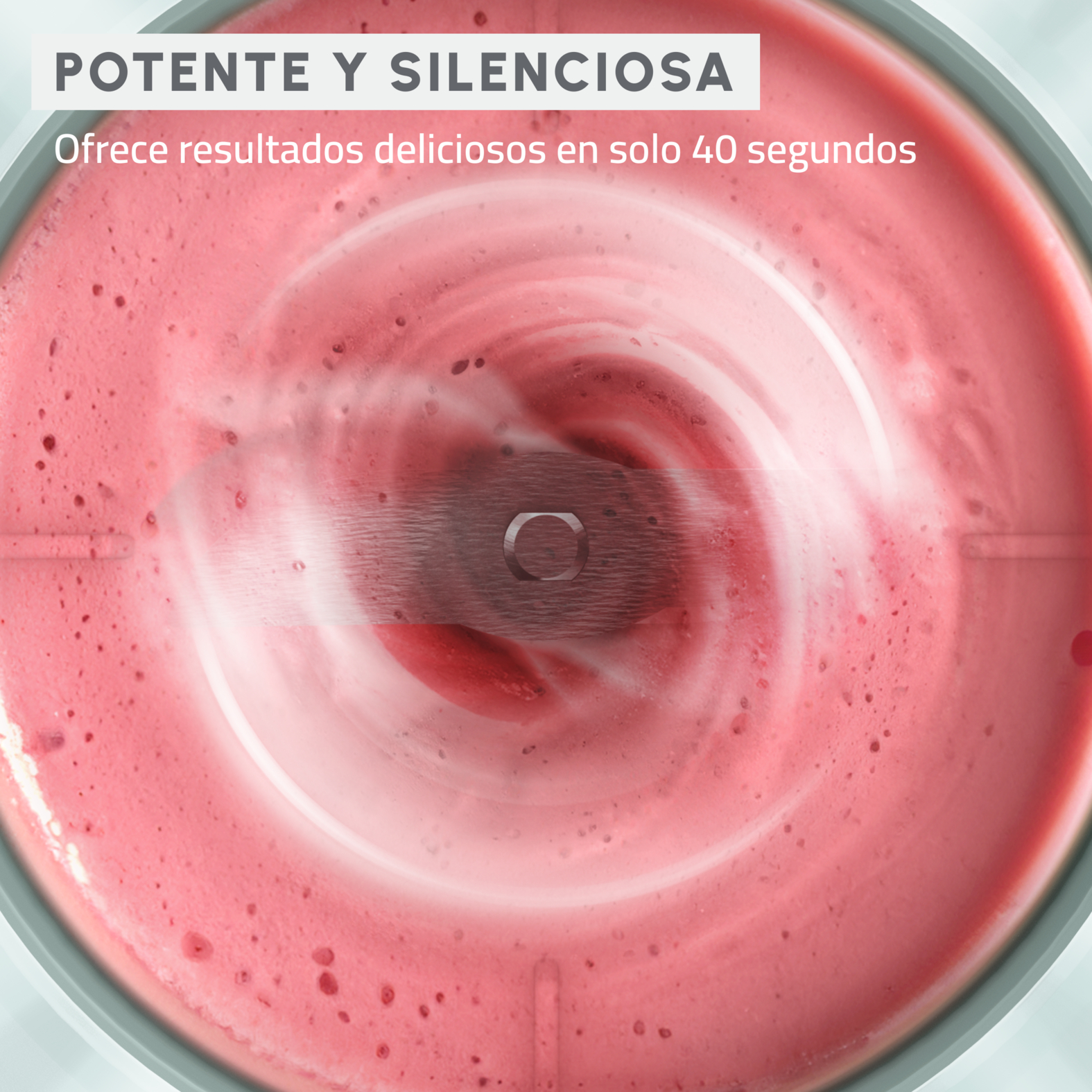 Líquido rosa girando en una licuadora. Texto: 'Potente y silencioso' y 'Resultados deliciosos en 40 segundos'.
