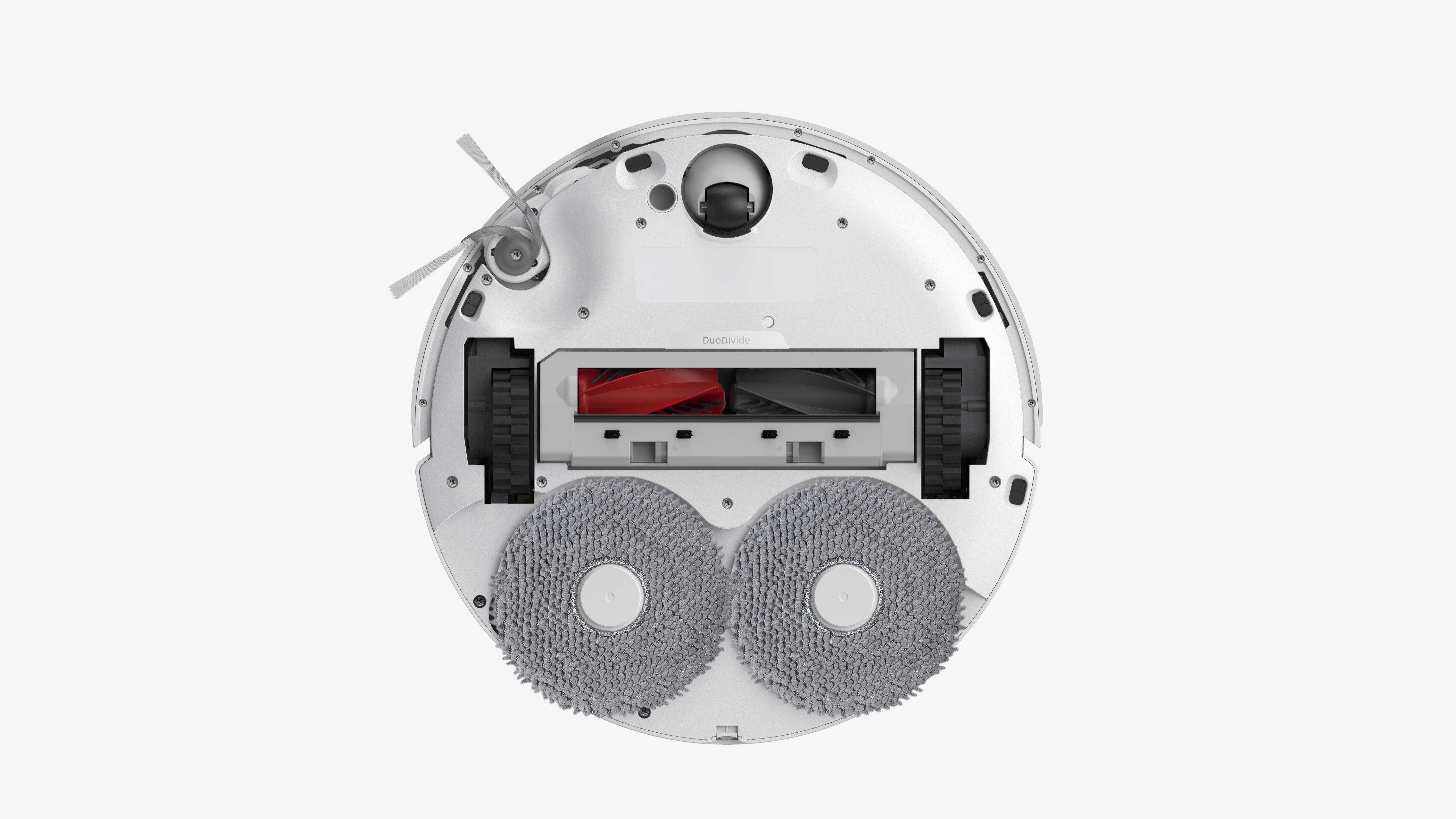 Ein weißer Roboter-Staubsauger, Unteransicht. Er hat Bürsten, Räder und ein rotes Reinigungsteil.