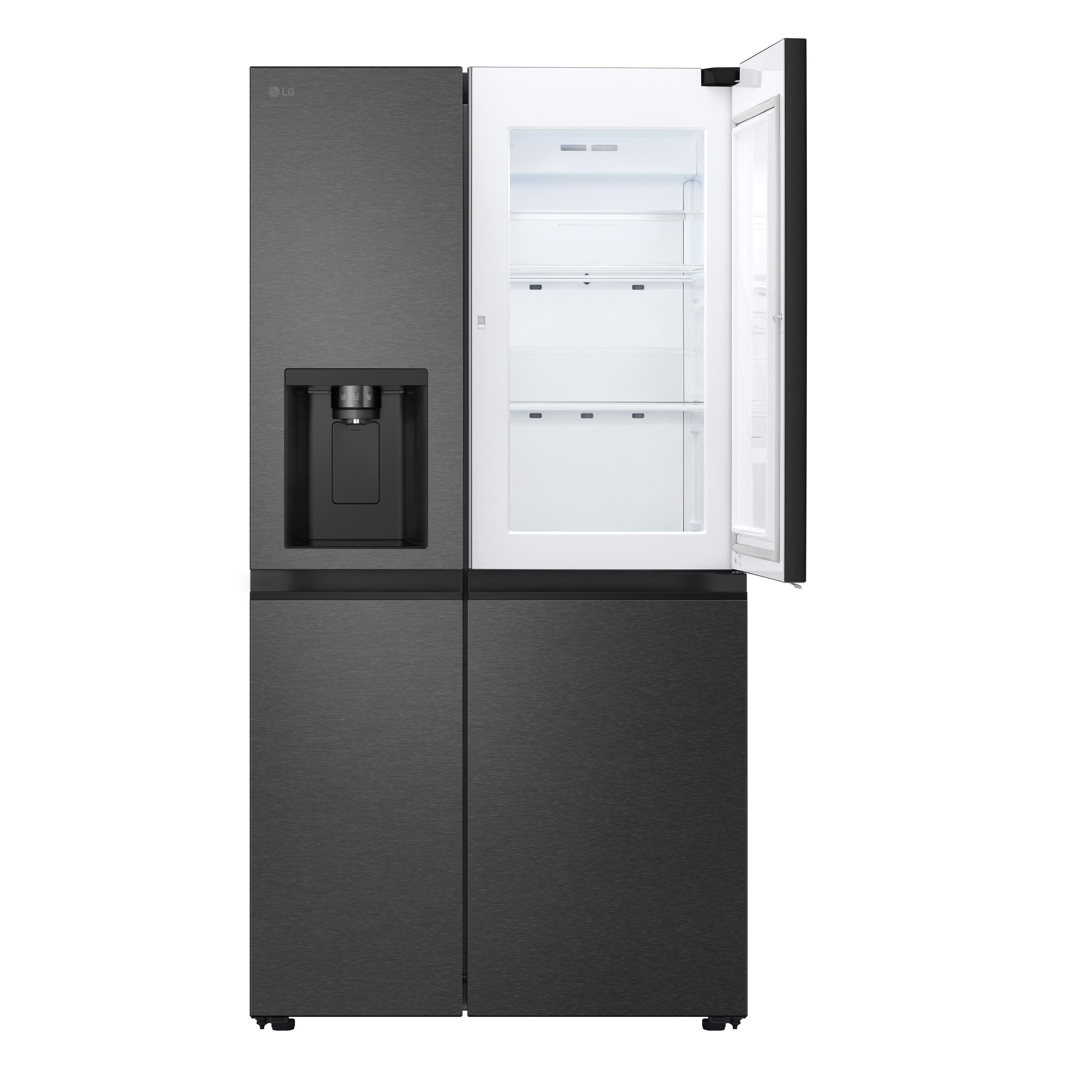 Ein schwarzer LG-Kühlschrank mit offener Tür, die den Innenraum zeigt.