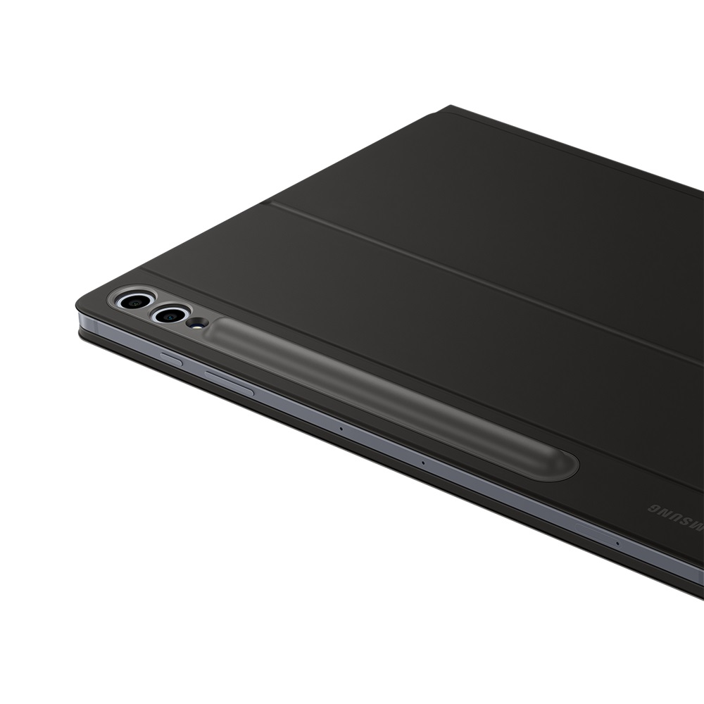 Kalem yuvası ve iki kamerası olan siyah bir tablet kılıfı.
