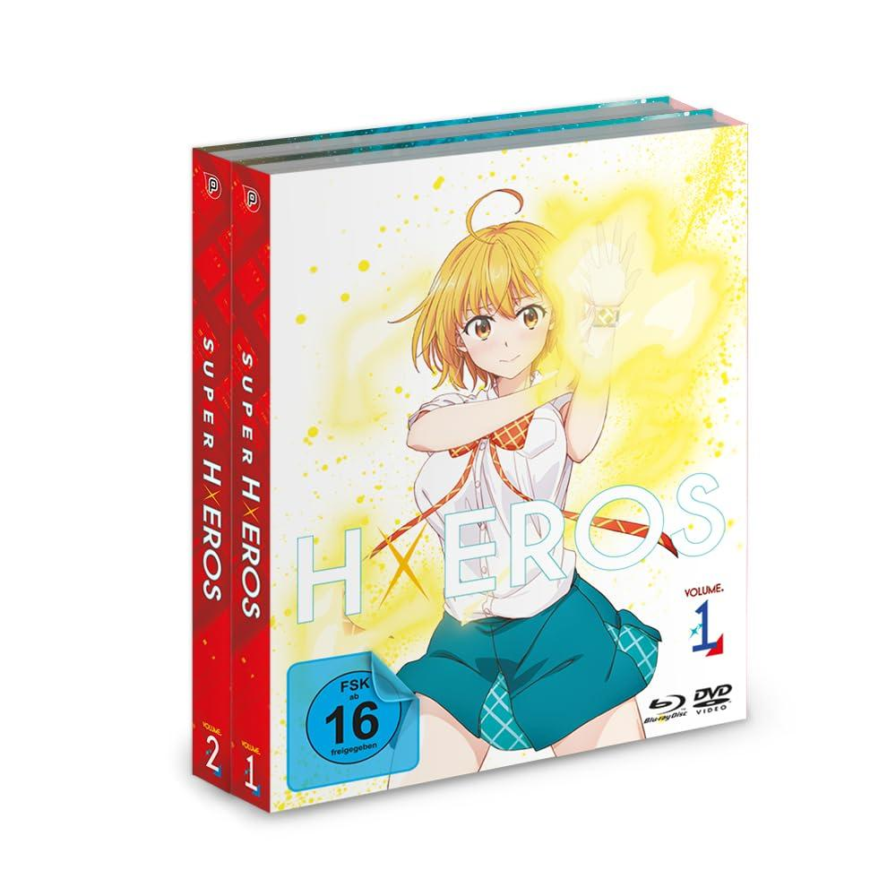 Zwei DVD-Hüllen eines japanischen Animes. Die Cover zeigen ein Mädchen mit gelbem Haar.