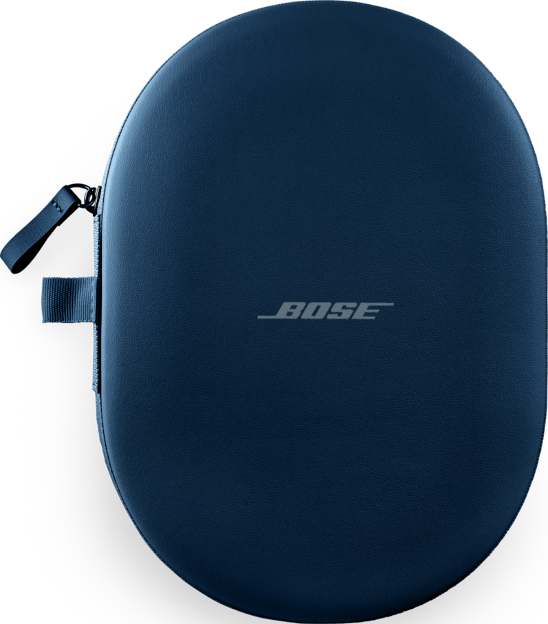 Gezeigt wird eine marineblaue Bose-Kopfhörertasche. Die Tasche ist oval, mit einem Griff und dem Bose-Logo auf der Vorderseite.