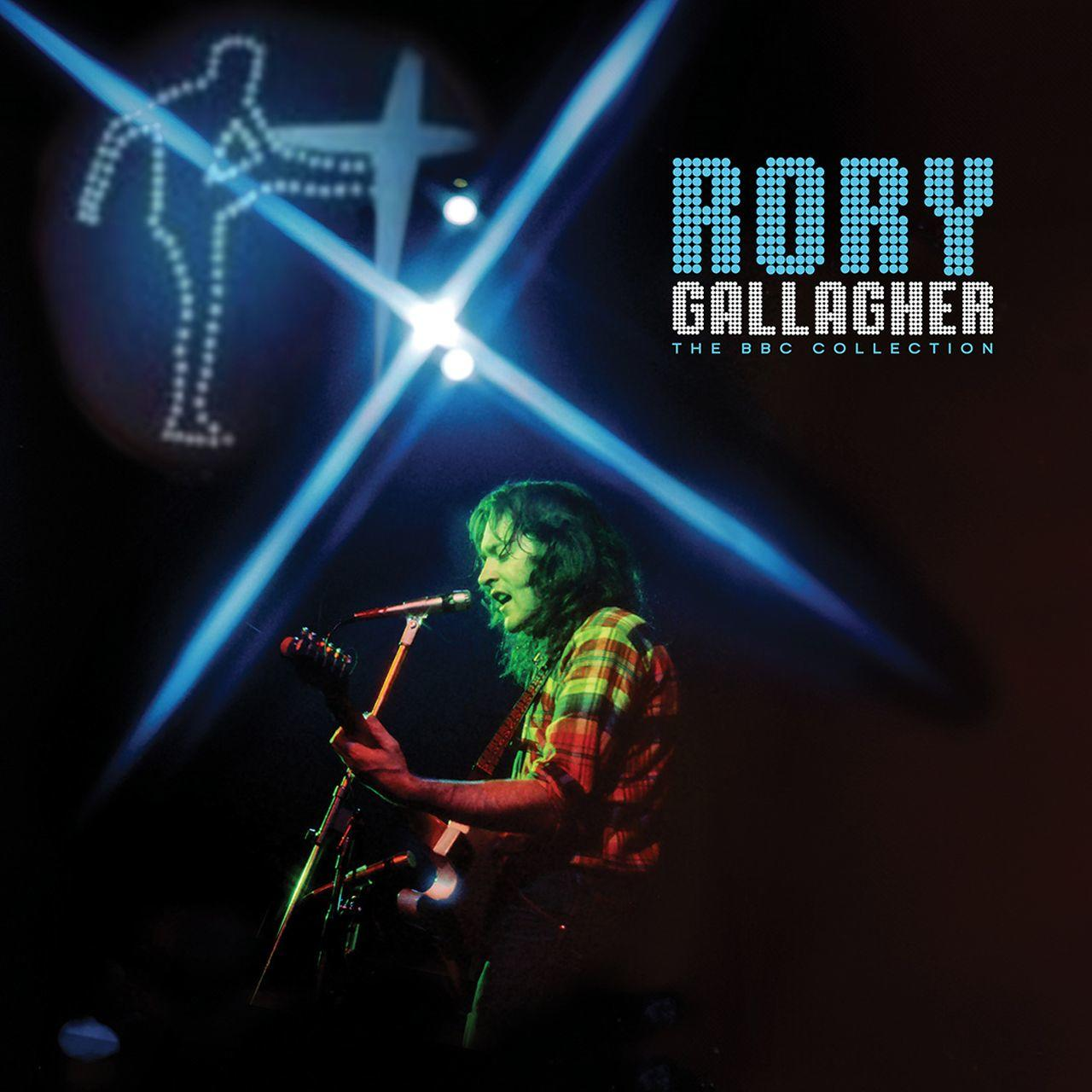 Rory Gallagher gitározik mikrofonnál, fényekkel és album logóval.