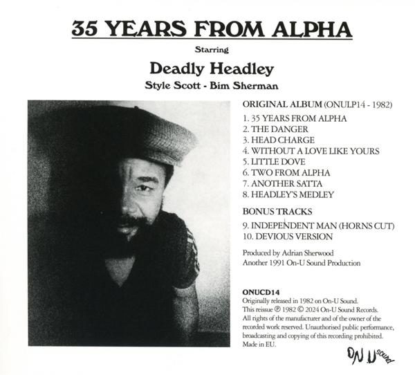 CD-Cover mit dem Gesicht eines Mannes und Songtiteln auf weißem Hintergrund.