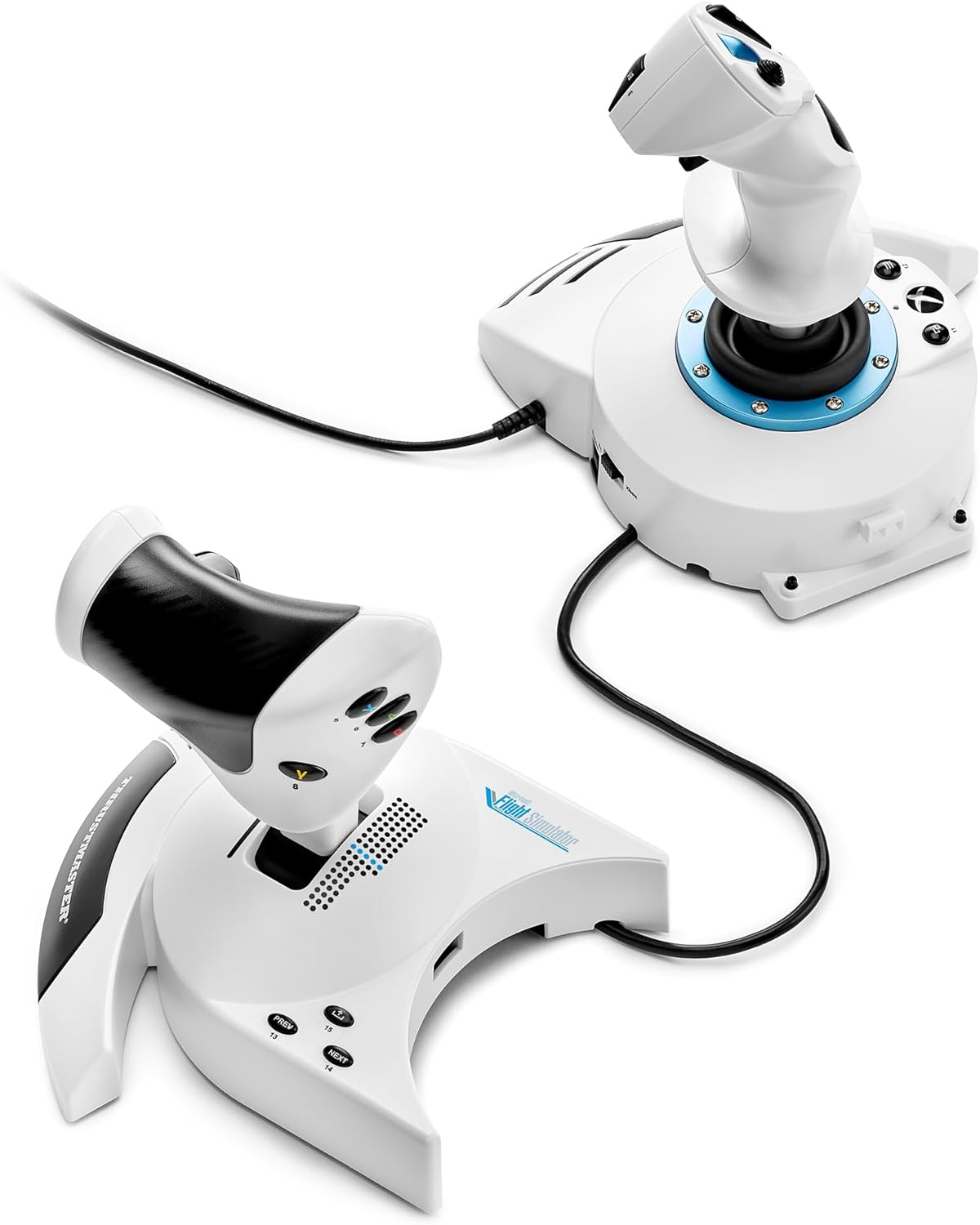 Dos joysticks de simulador de vuelo blancos y negros con cables negros.