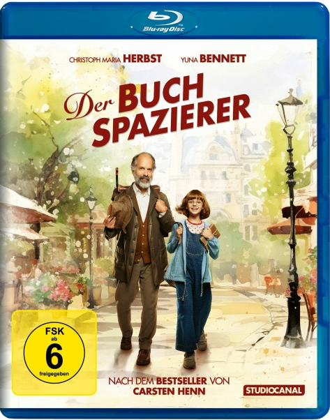 Blu-ray-Cover: Ein Mann und ein Mädchen gehen in einer Stadt, eine Straßenlaterne rechts.