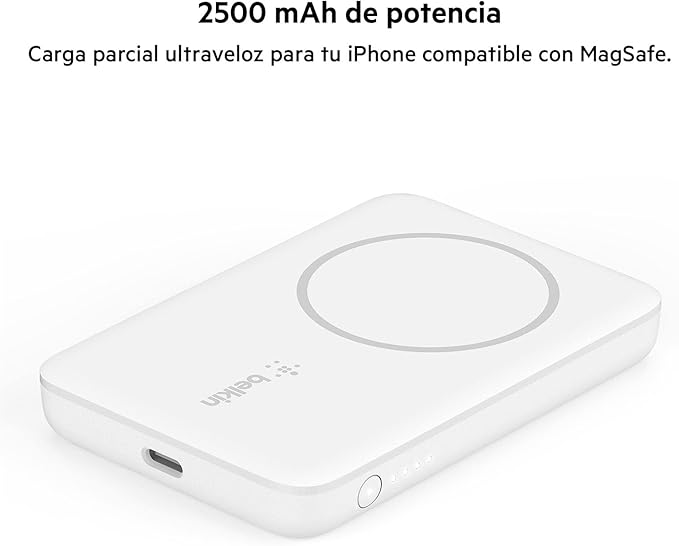 Banco de energía Belkin blanco con círculo de carga y texto.