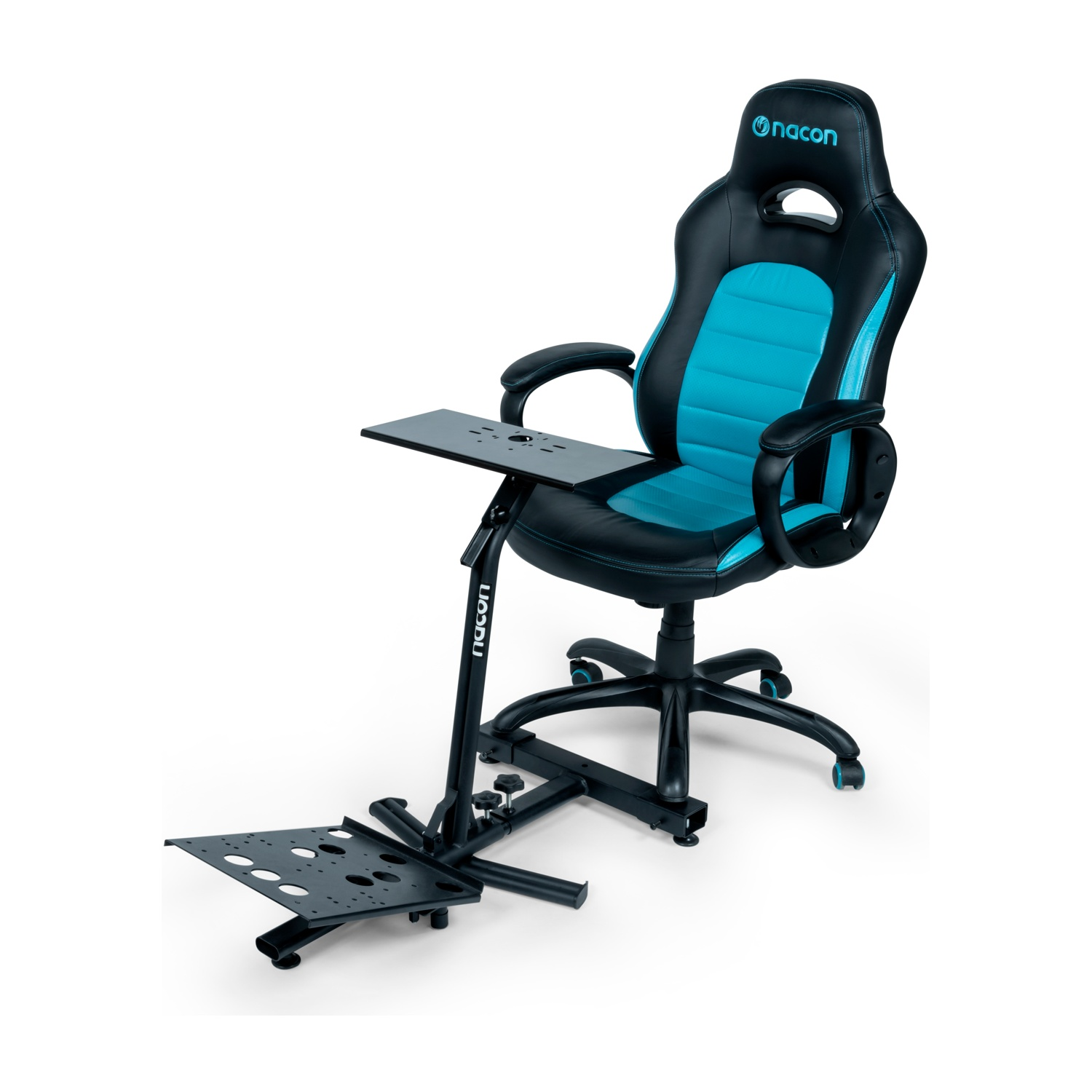 Sedia da gaming nera e blu con un tavolino nero per tastiera e mouse.
