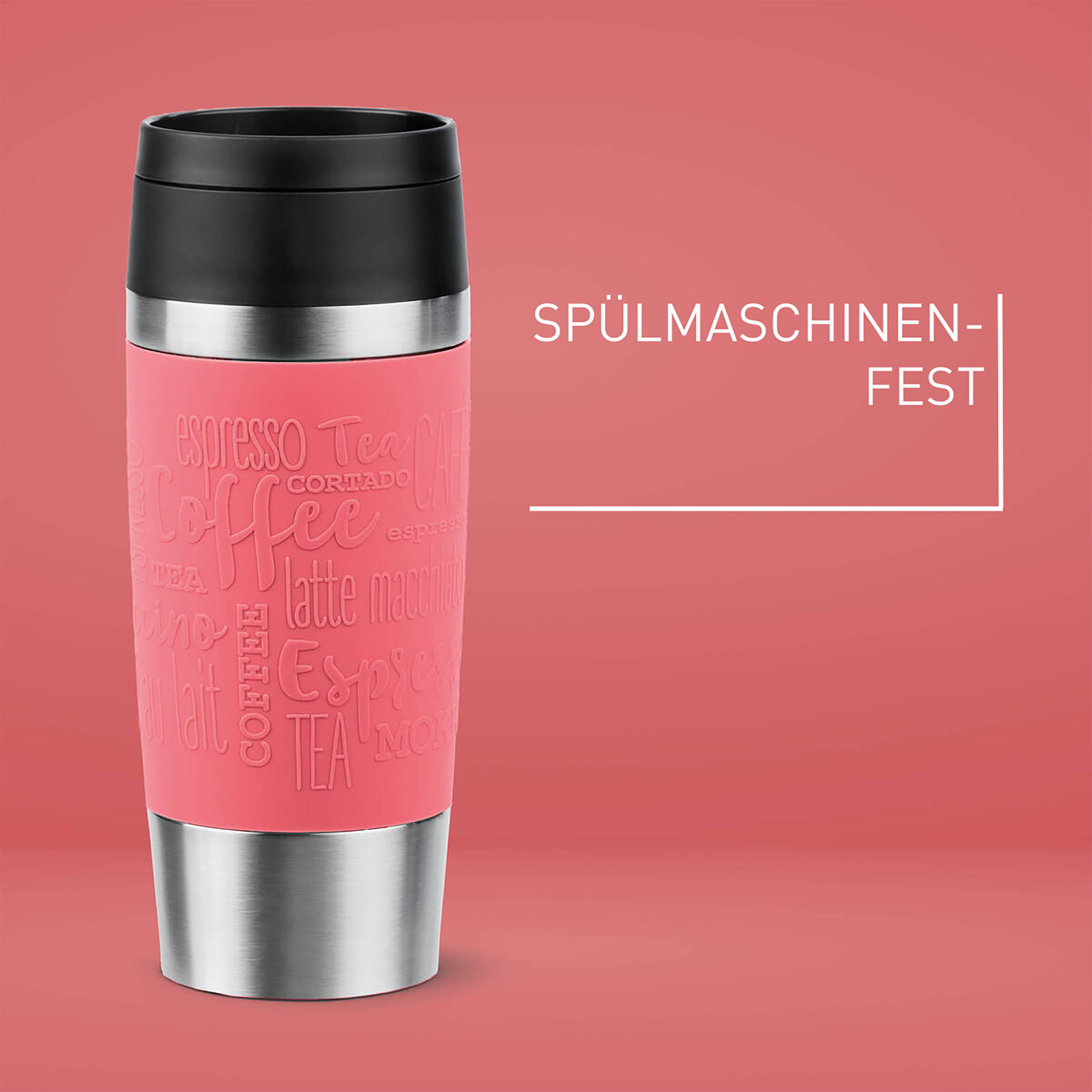 Roter und silberner Reisebecher mit schwarzem Deckel, der Becher ist auf pinkem Hintergrund.