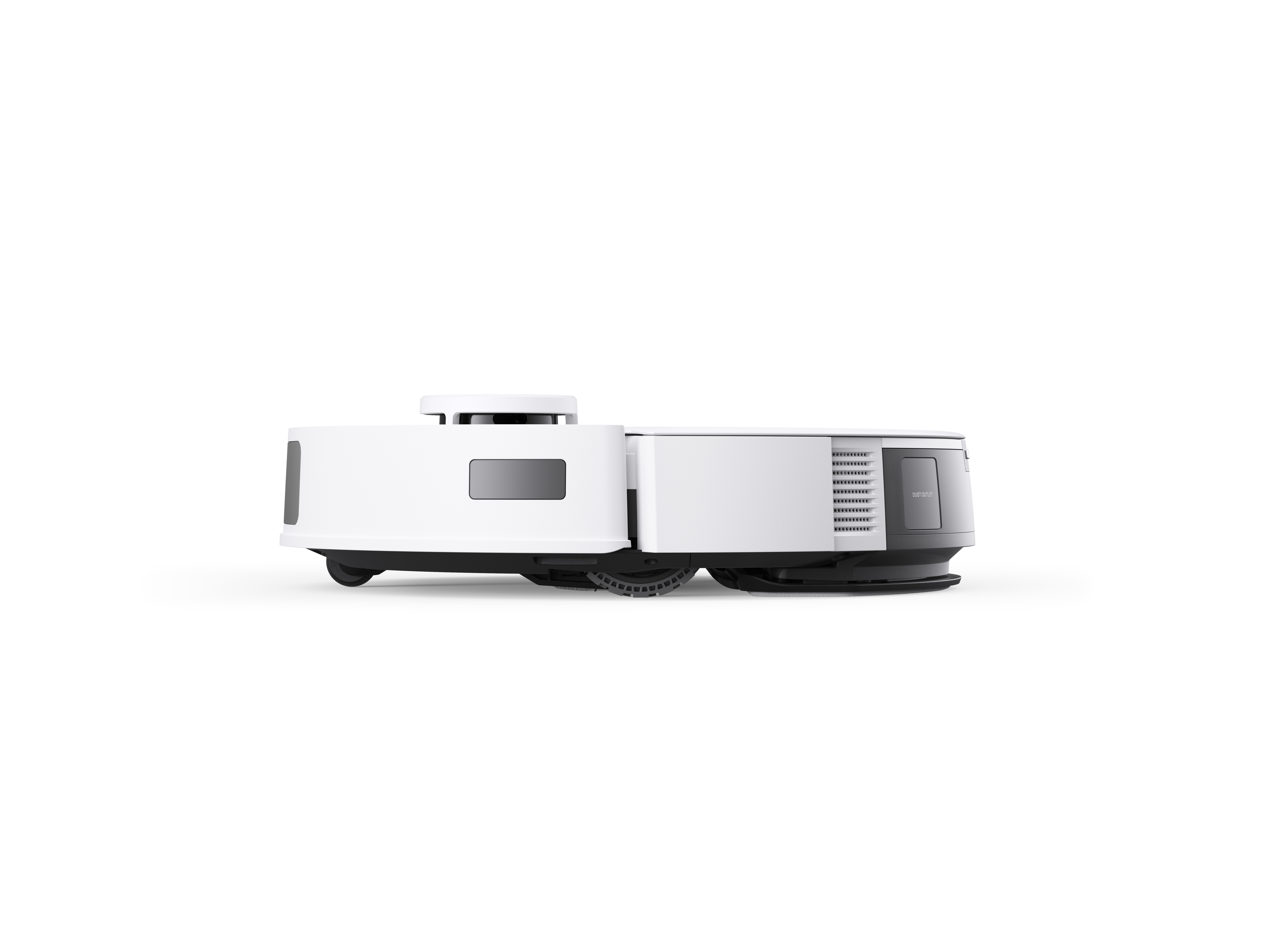 Beyaz bir robot süpürge, yandan görünüm. Cihaz beyaz bir arka plan üzerinde.