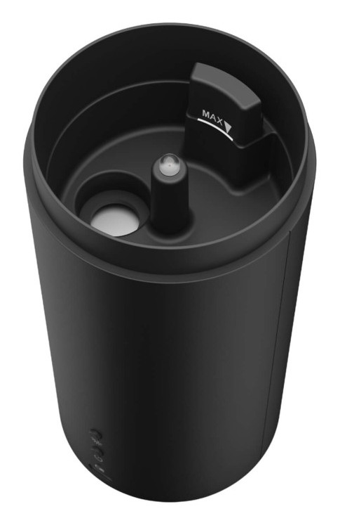 Czarny cylindryczny pojemnik ze wskaźnikiem MAX. Widok z góry.