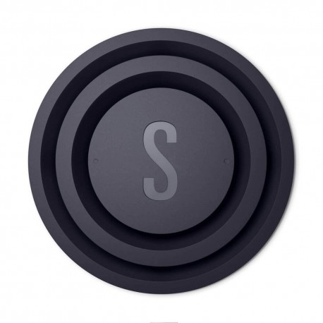 Ciemnoszary okrągły wylot powietrza z literą 'S'.